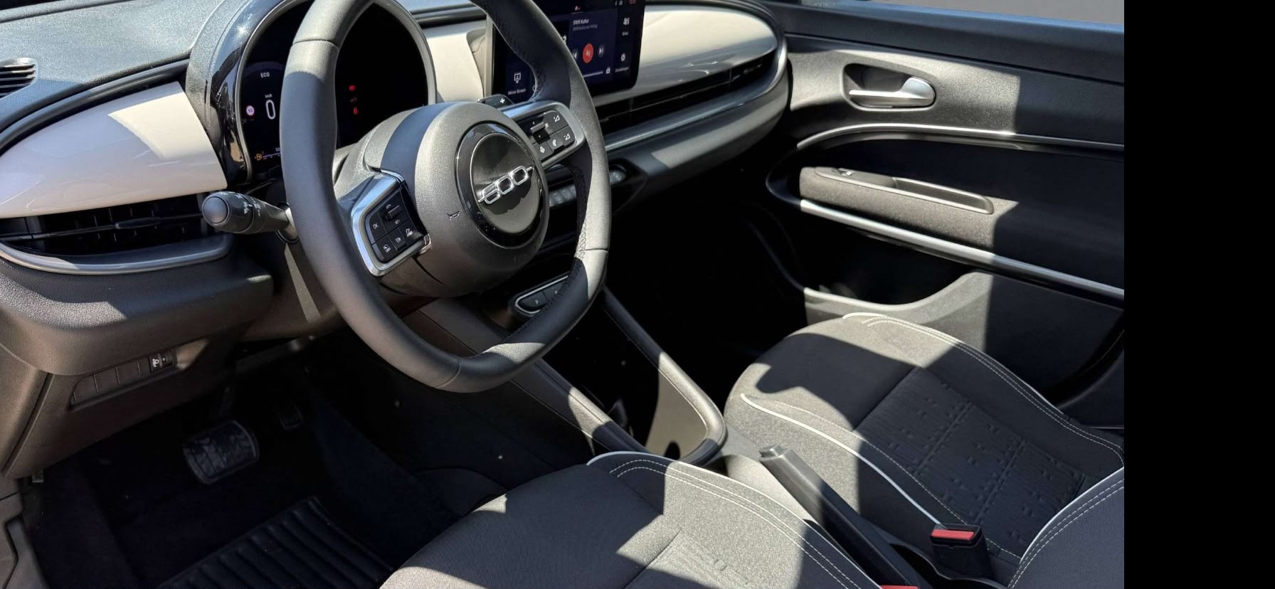 FIAT 600h MildHybrid Cult | 6-Gang DCT Automatik | 101PS | Jahreswagen | Frisch MFK | LED | CarPlay | wenig KM-image-2