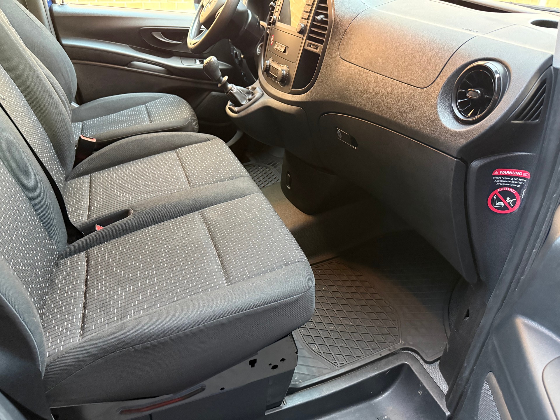 MERCEDES-BENZ Vito 116 CDI Base-image-4