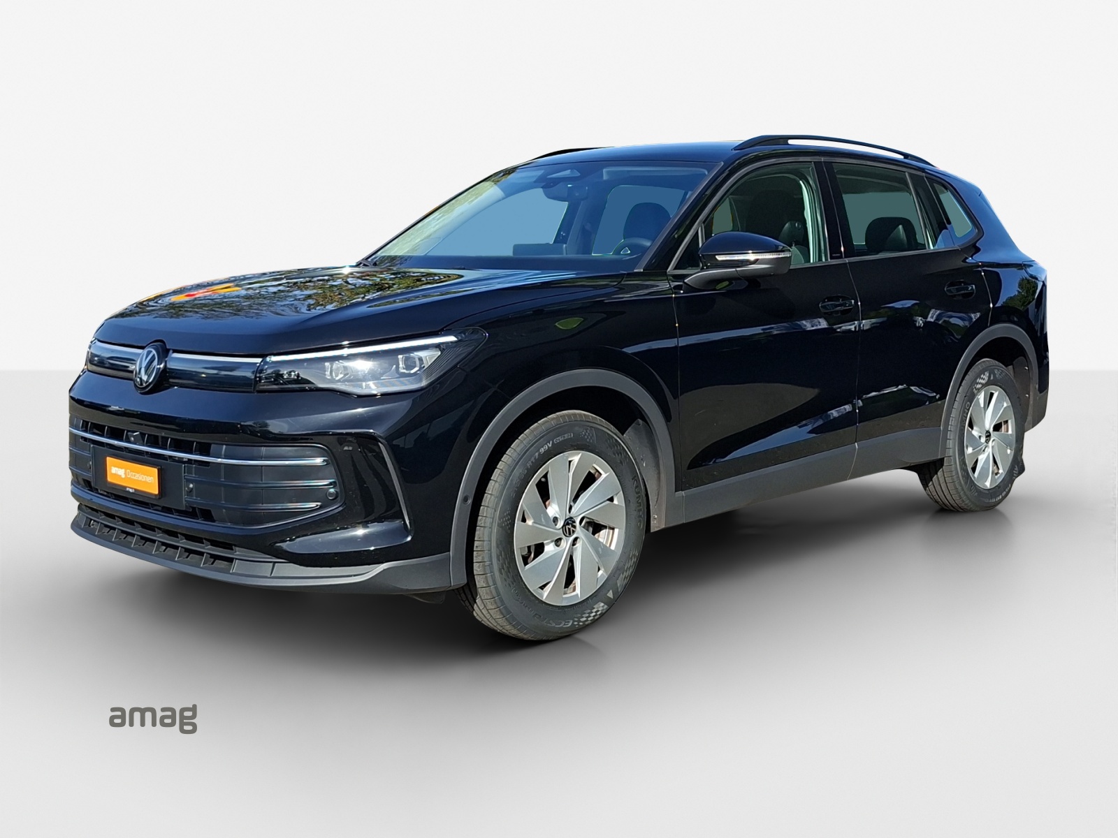 VW Tiguan 2.0 TSI DSG Life 4Motion-image-0