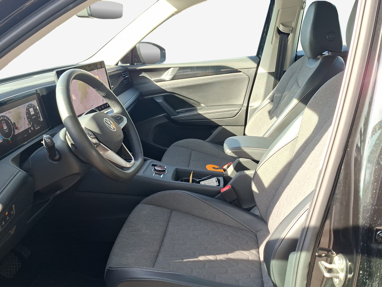 VW Tiguan 2.0 TSI DSG Life 4Motion-image-7