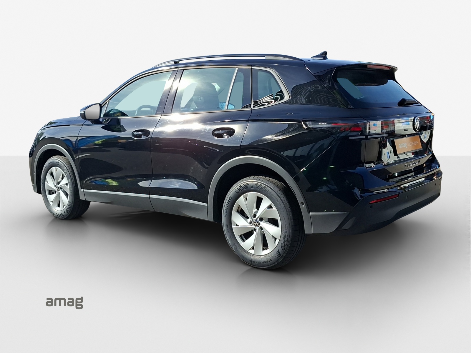 VW Tiguan 2.0 TSI DSG Life 4Motion-image-2