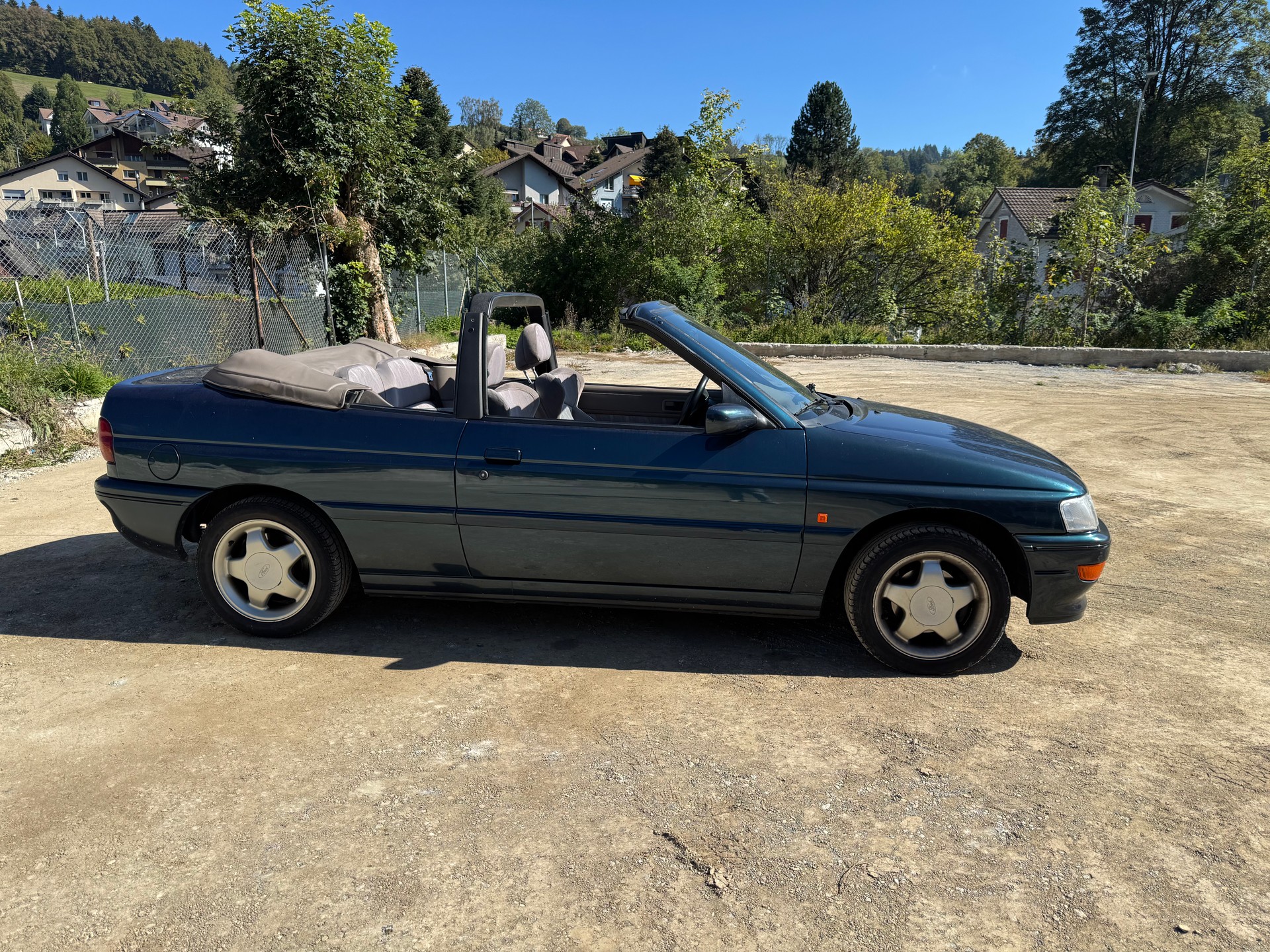 FORD Escort 1.8i 16V XR3i-image-0
