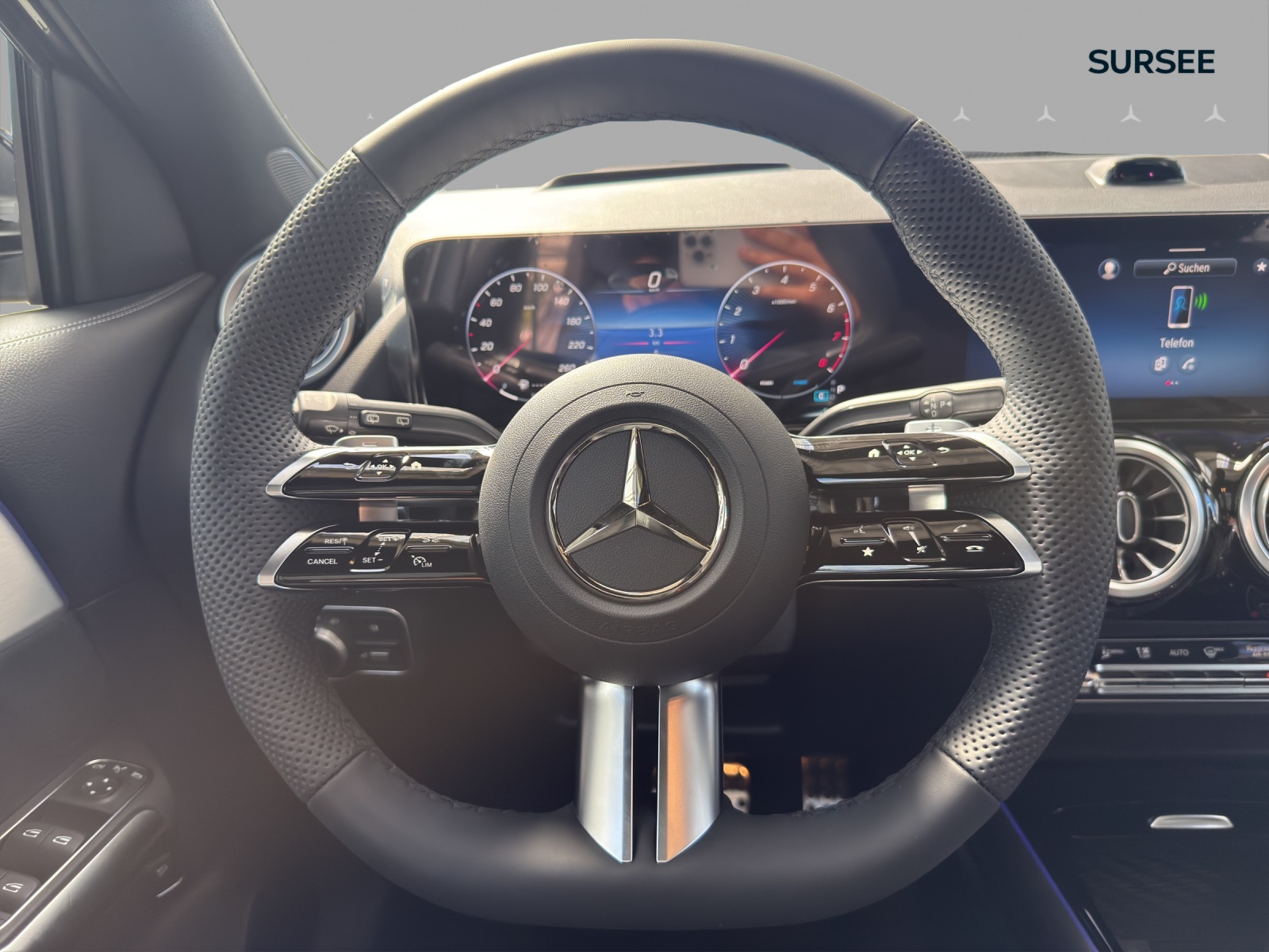 MERCEDES-BENZ GLA 200 Night Star 7G-DCT-image-8