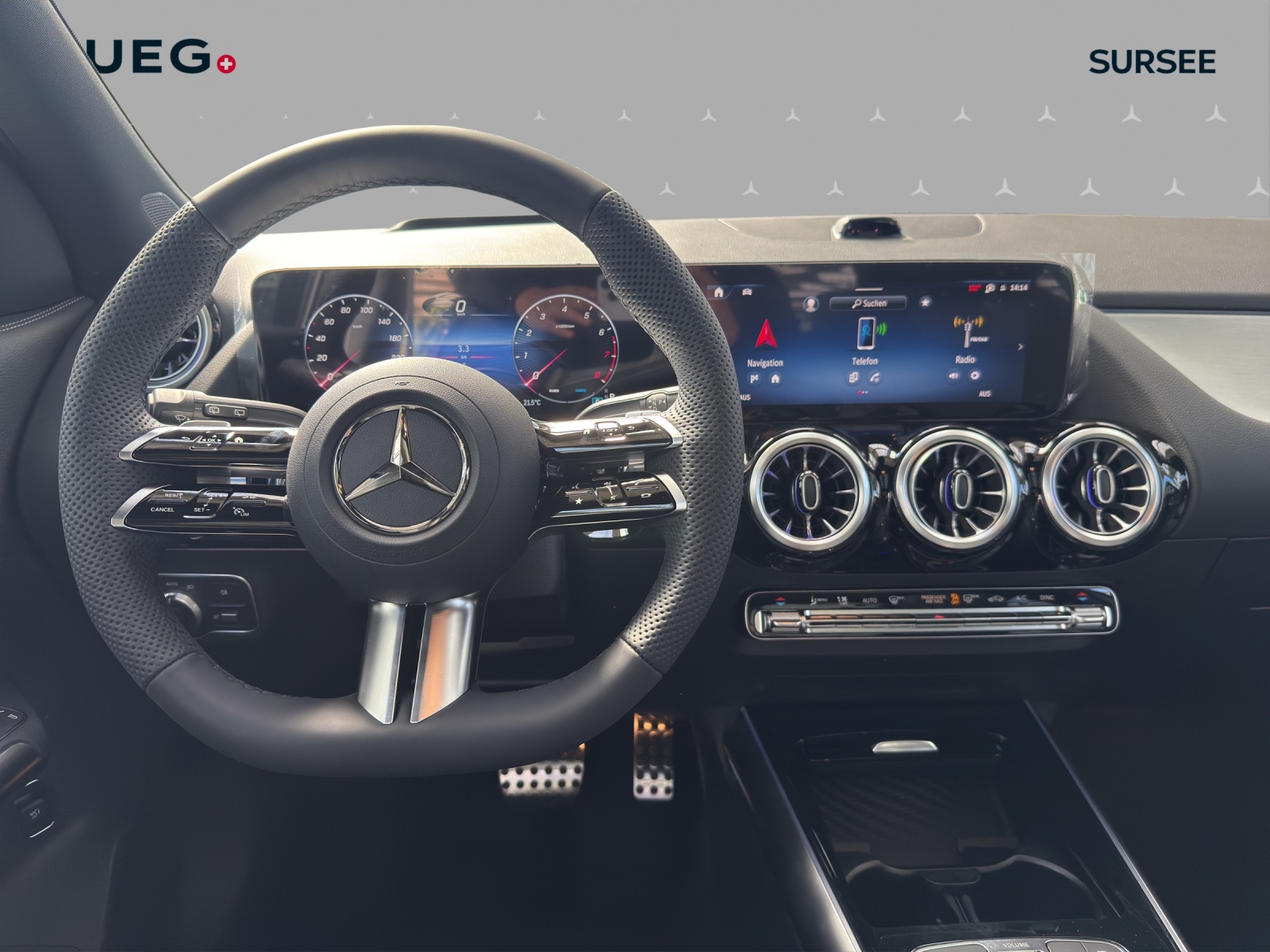 MERCEDES-BENZ GLA 200 Night Star 7G-DCT-image-9