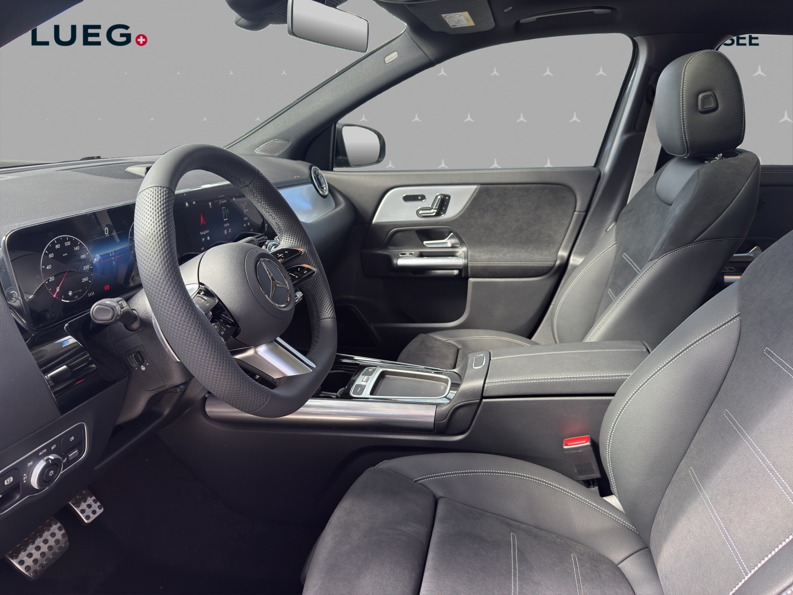 MERCEDES-BENZ GLA 200 Night Star 7G-DCT-image-6