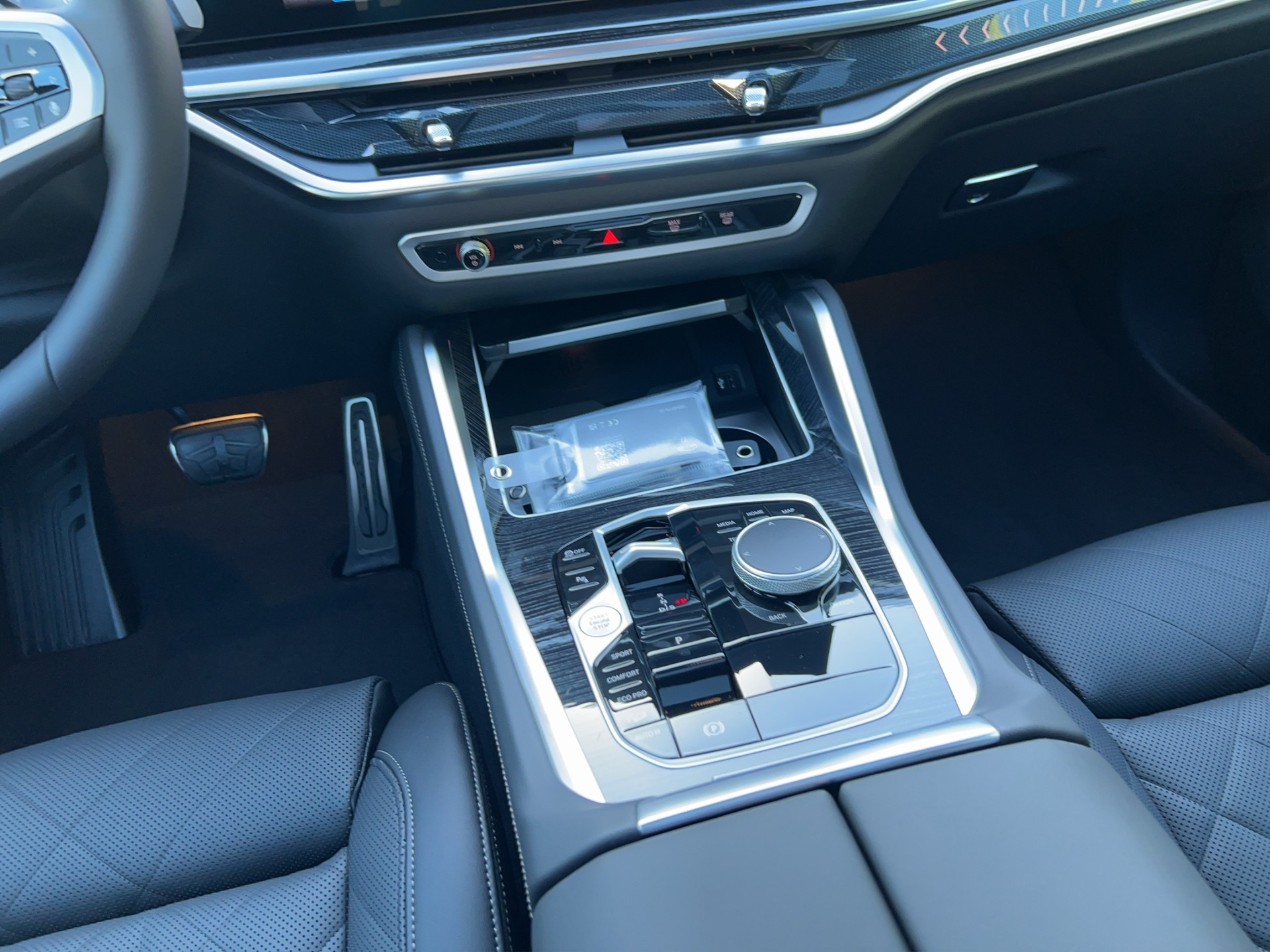 BMW X6 xDrive 48V 30d M Sport Pro Steptronic-image-15