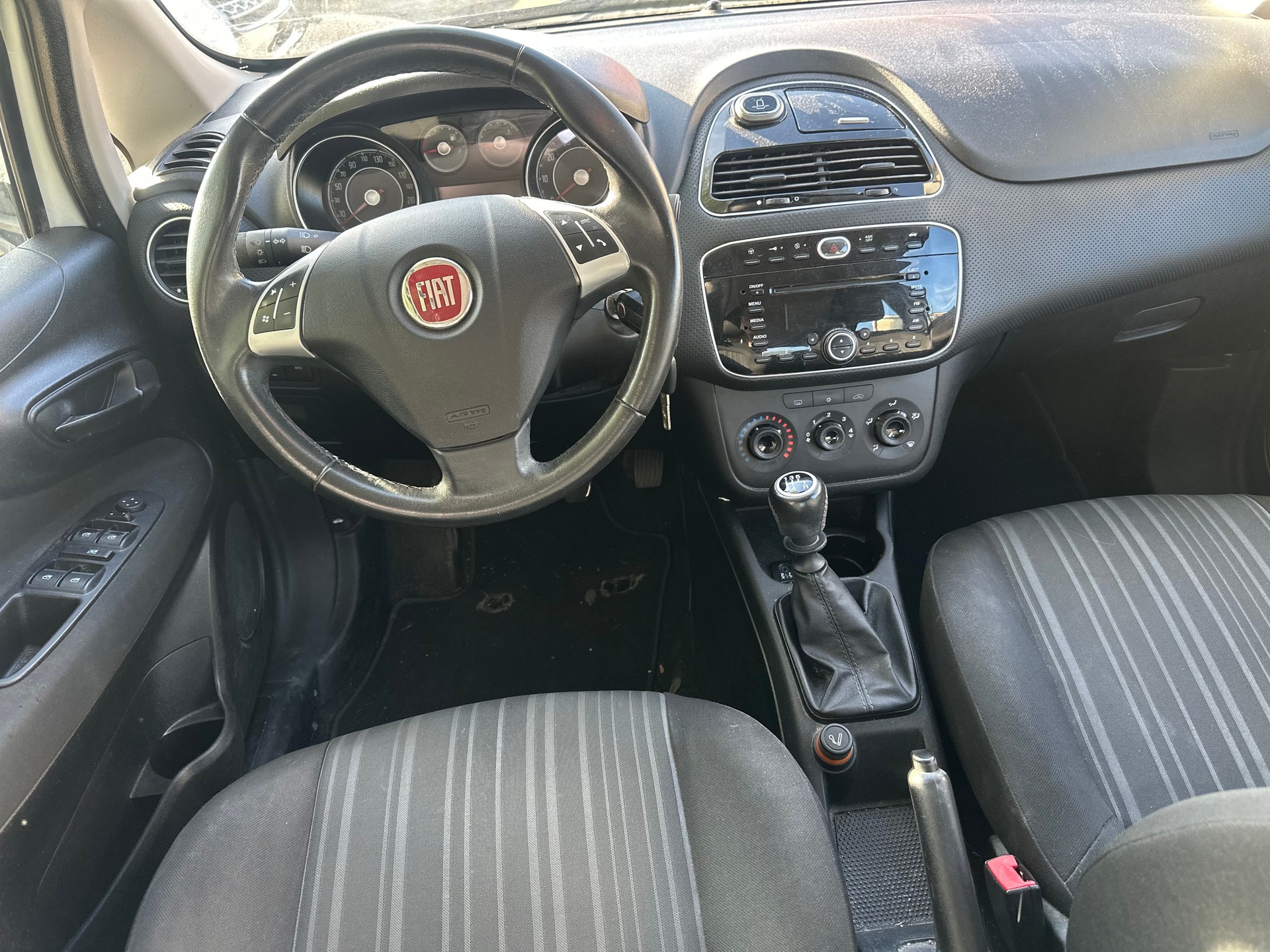 FIAT Punto Evo 1.4 Dynamic-image-7