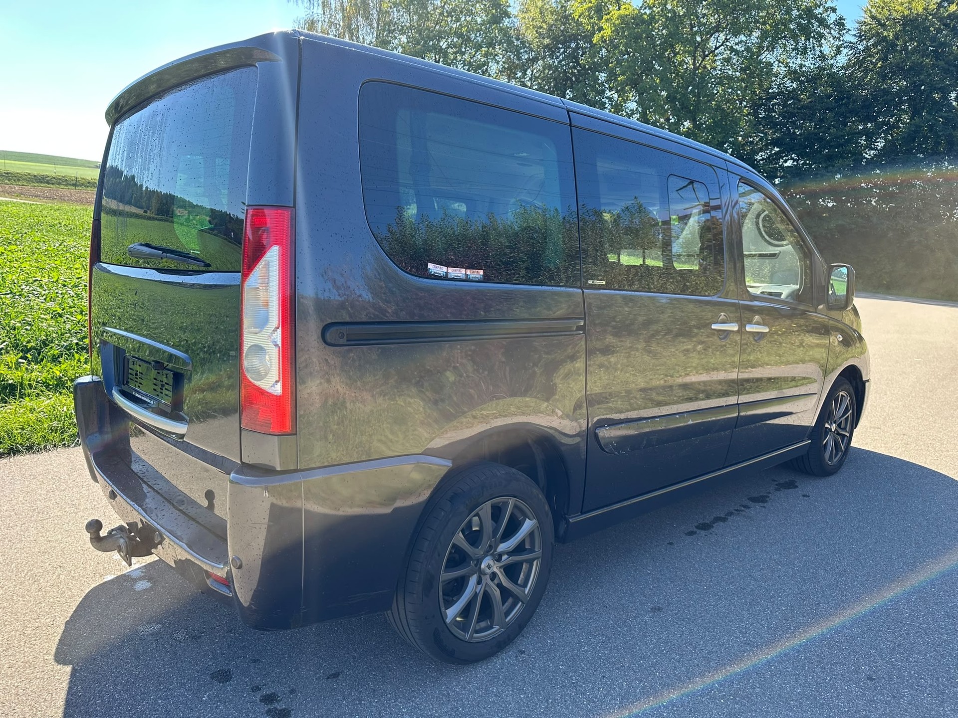 CITROEN Jumpy 2.0 HDi L2H1 Exclusive A-image-4