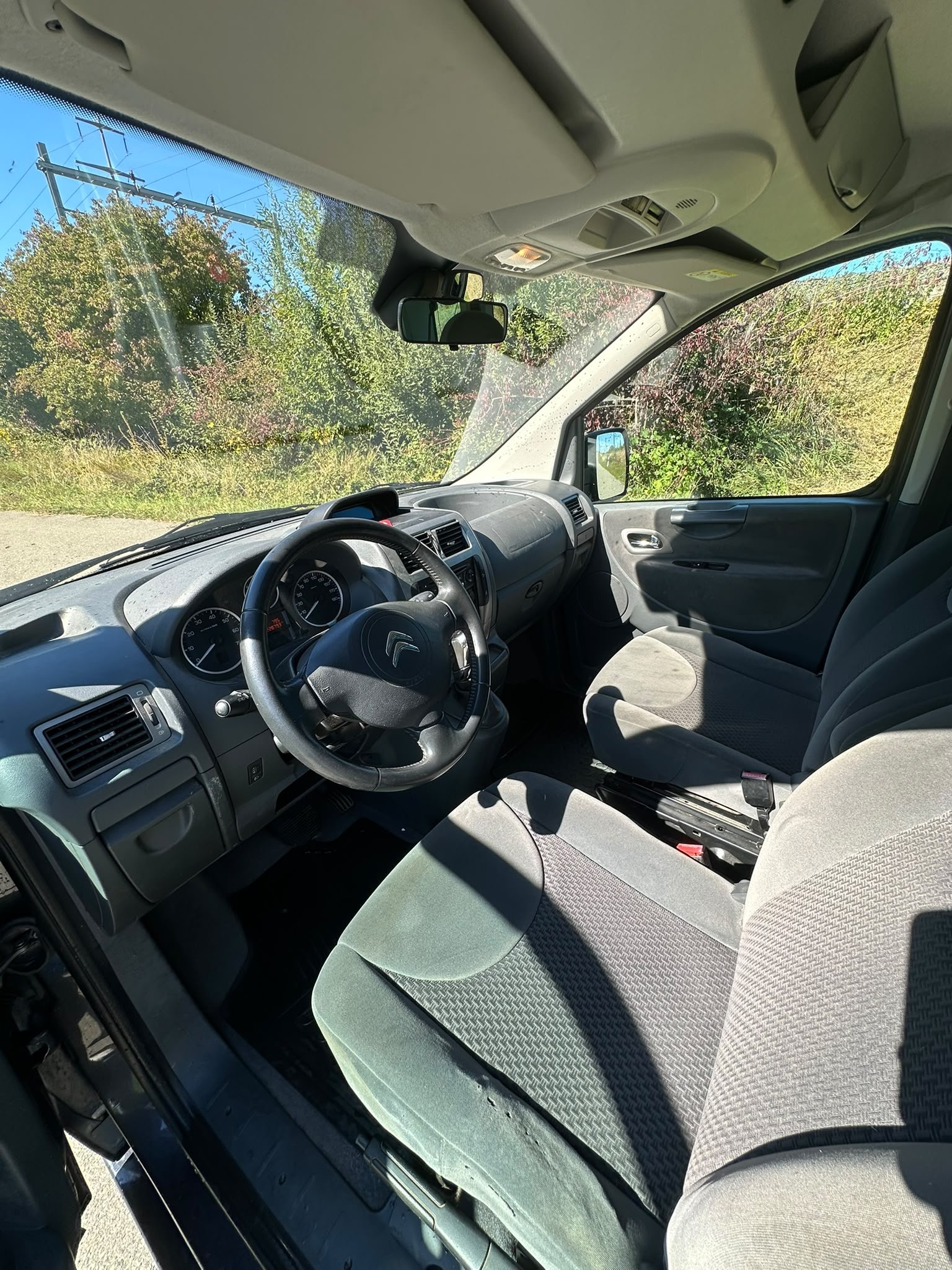 CITROEN Jumpy 2.0 HDi L2H1 Exclusive A-image-10