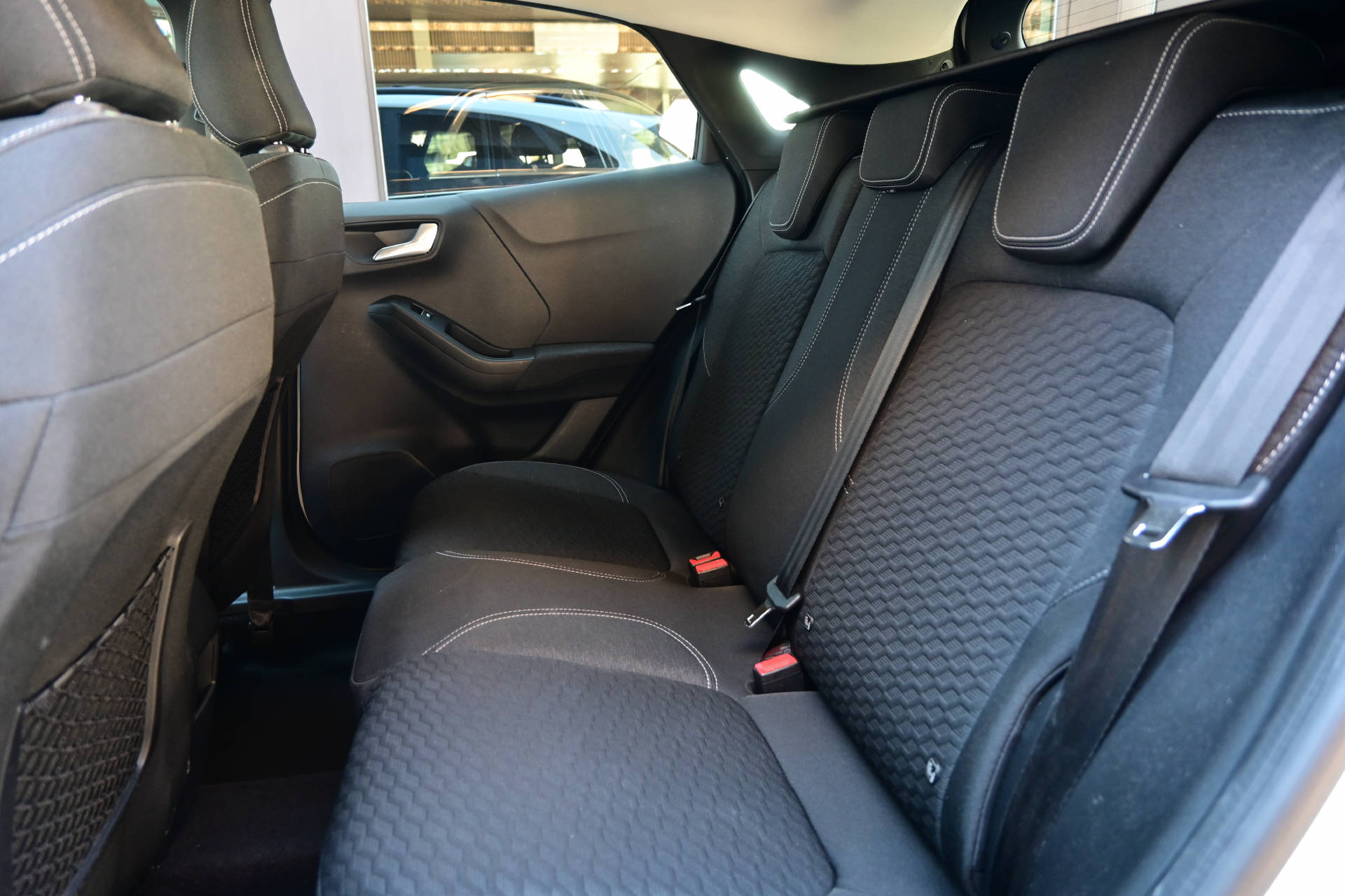 FORD Puma 1.0 EcoB Hybrid 125 Titanium-image-22