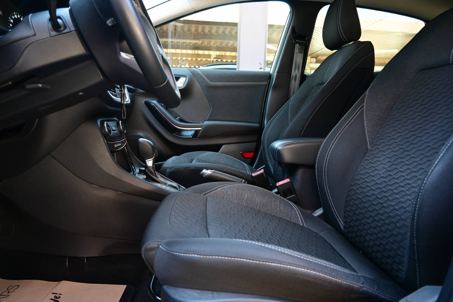 FORD Puma 1.0 EcoB Hybrid 125 Titanium-image-11