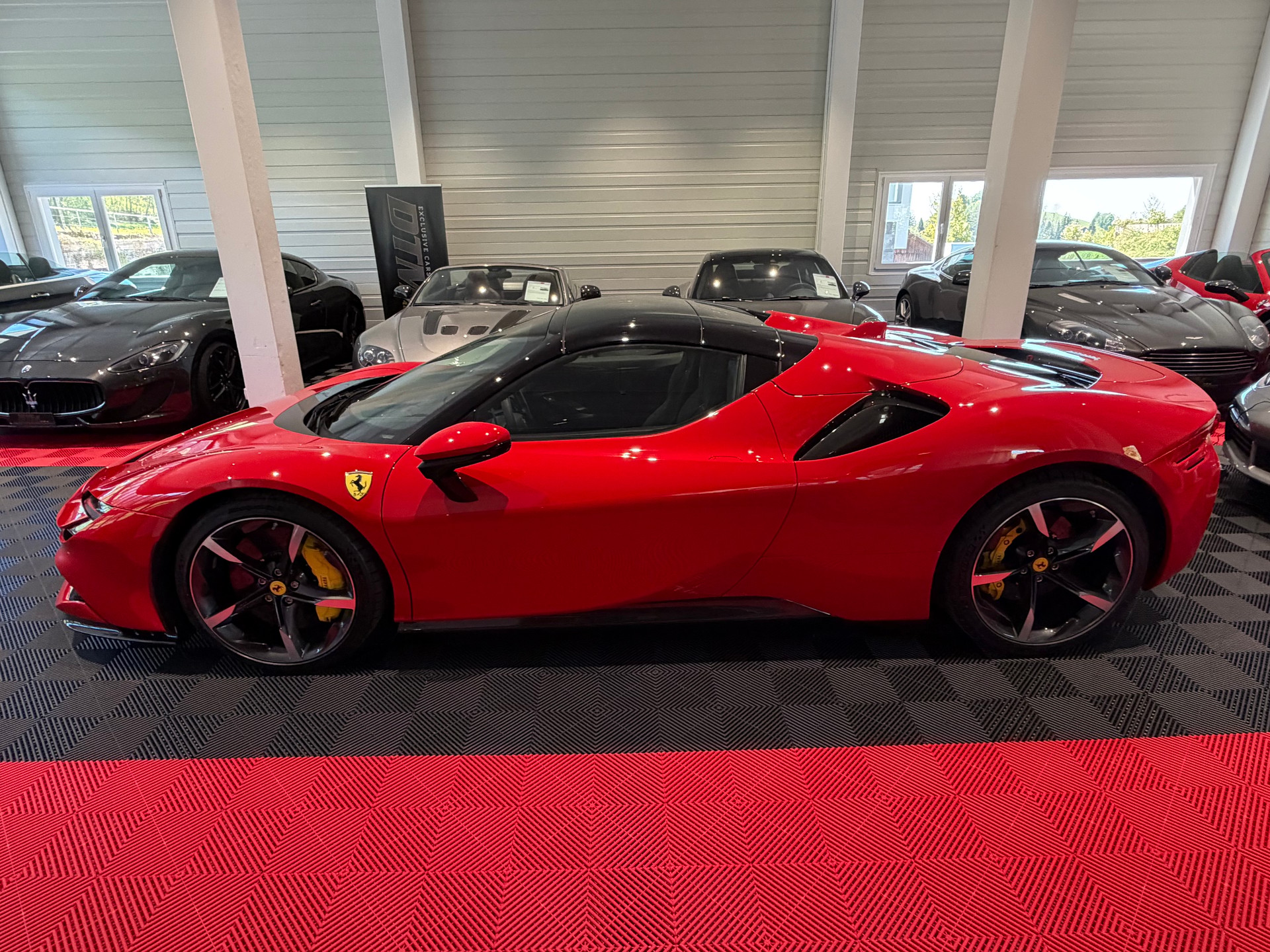 FERRARI SF90 Spider-image-12