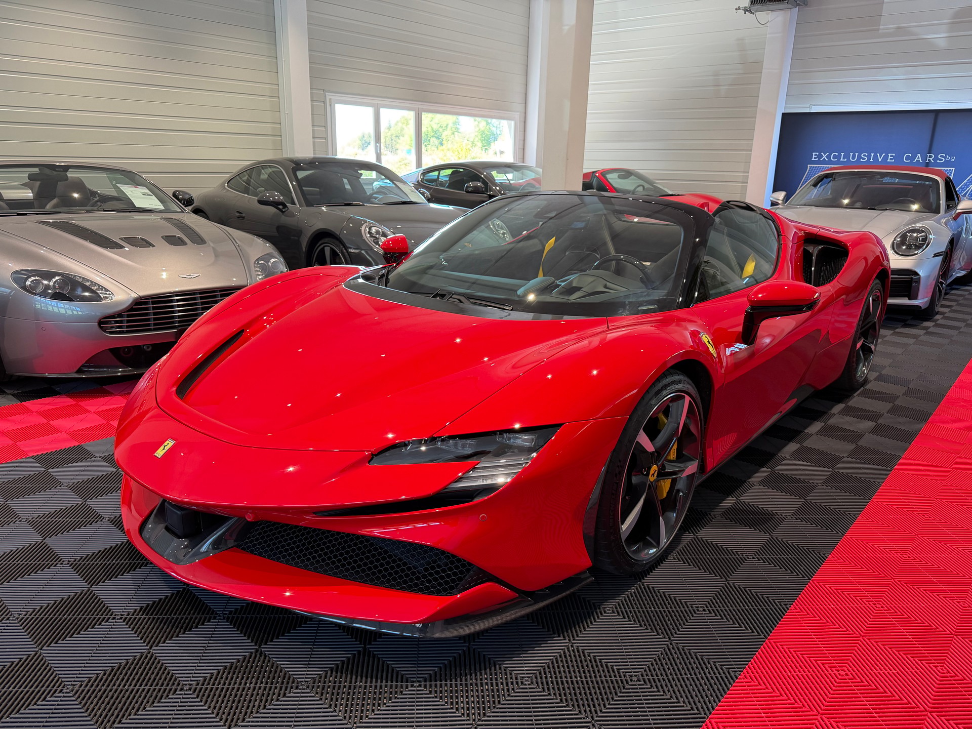 FERRARI SF90 Spider-image-0