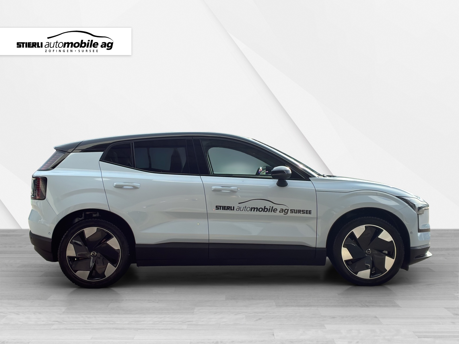 VOLVO EX 30 E60 Twin Ultra Performance AWD-showroom-element-3