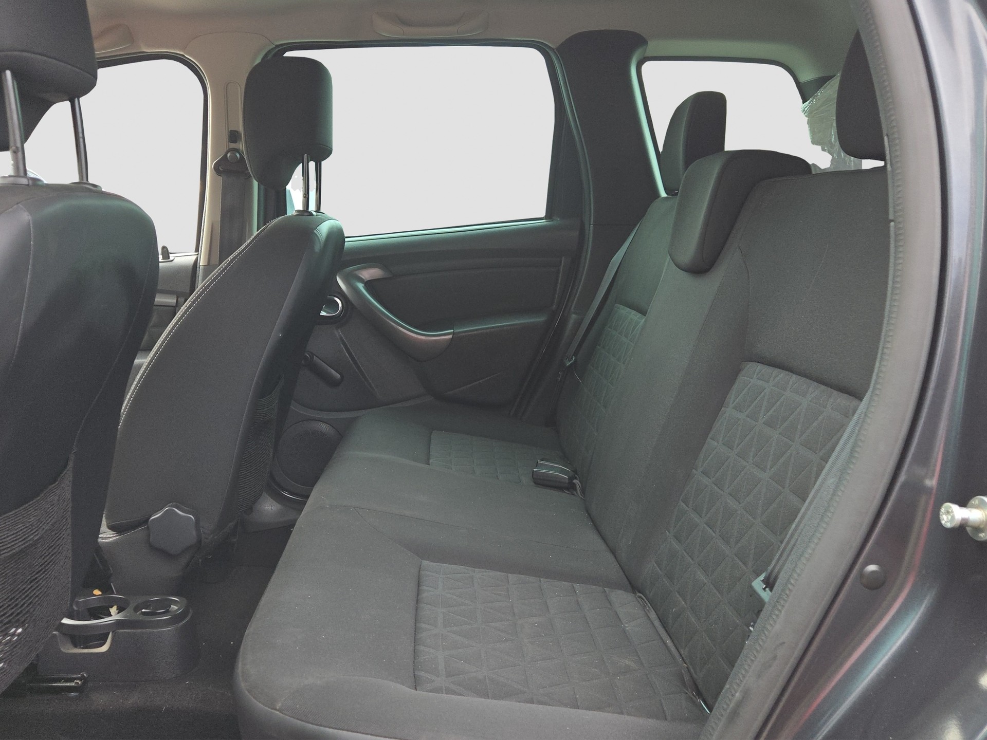DACIA Duster 1.6 4x4-image-14