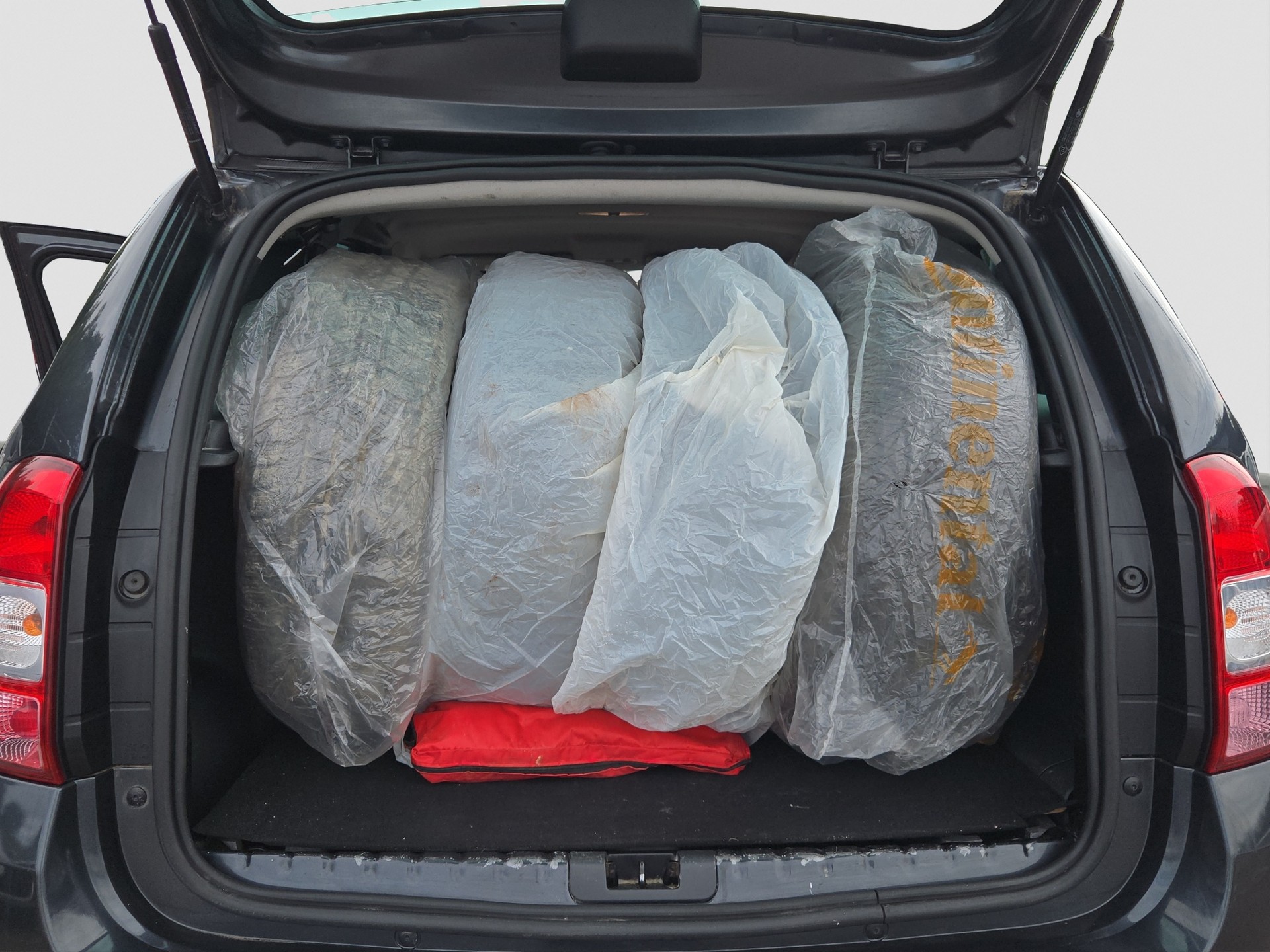 DACIA Duster 1.6 4x4-image-15
