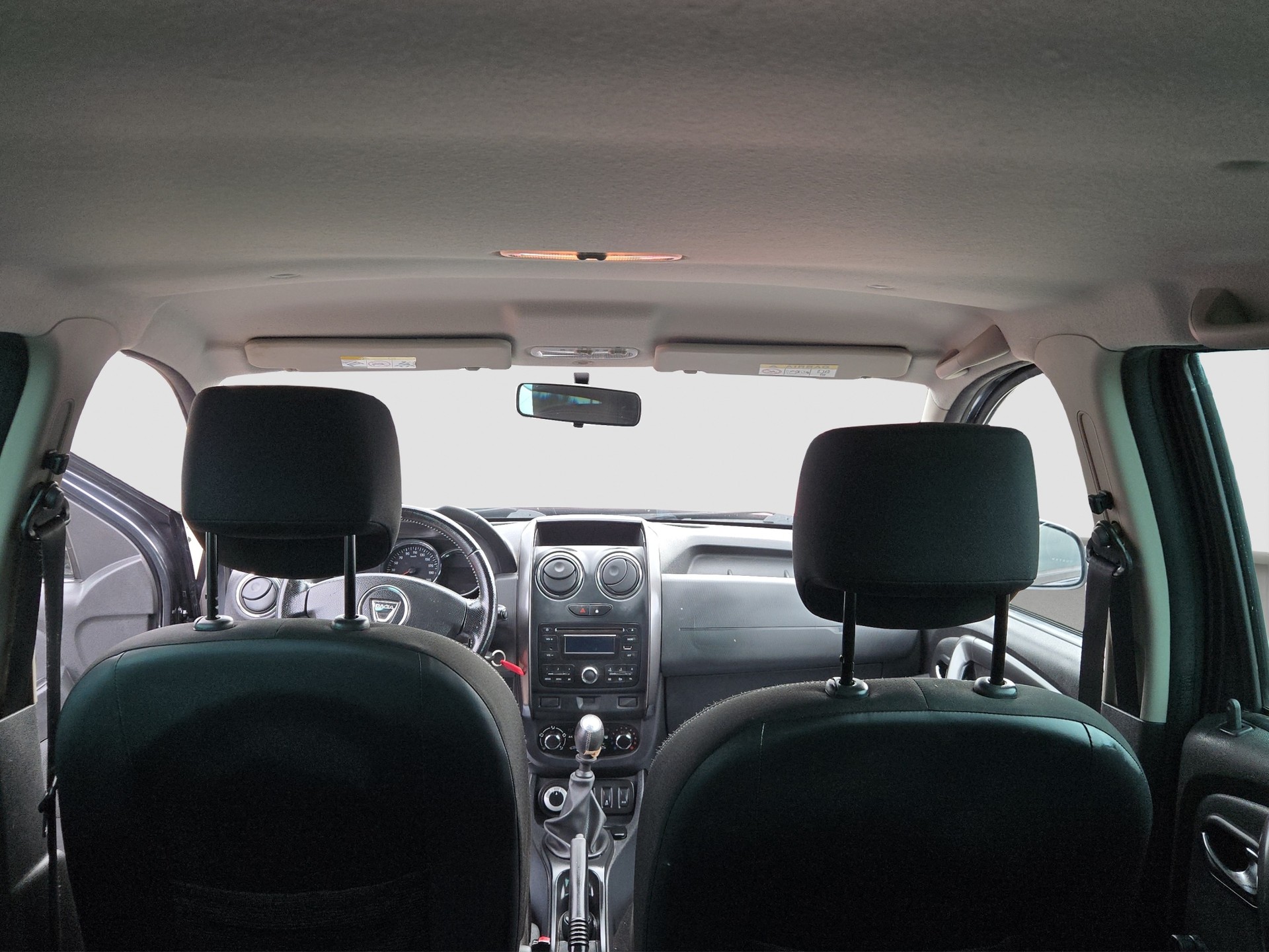DACIA Duster 1.6 4x4-image-16