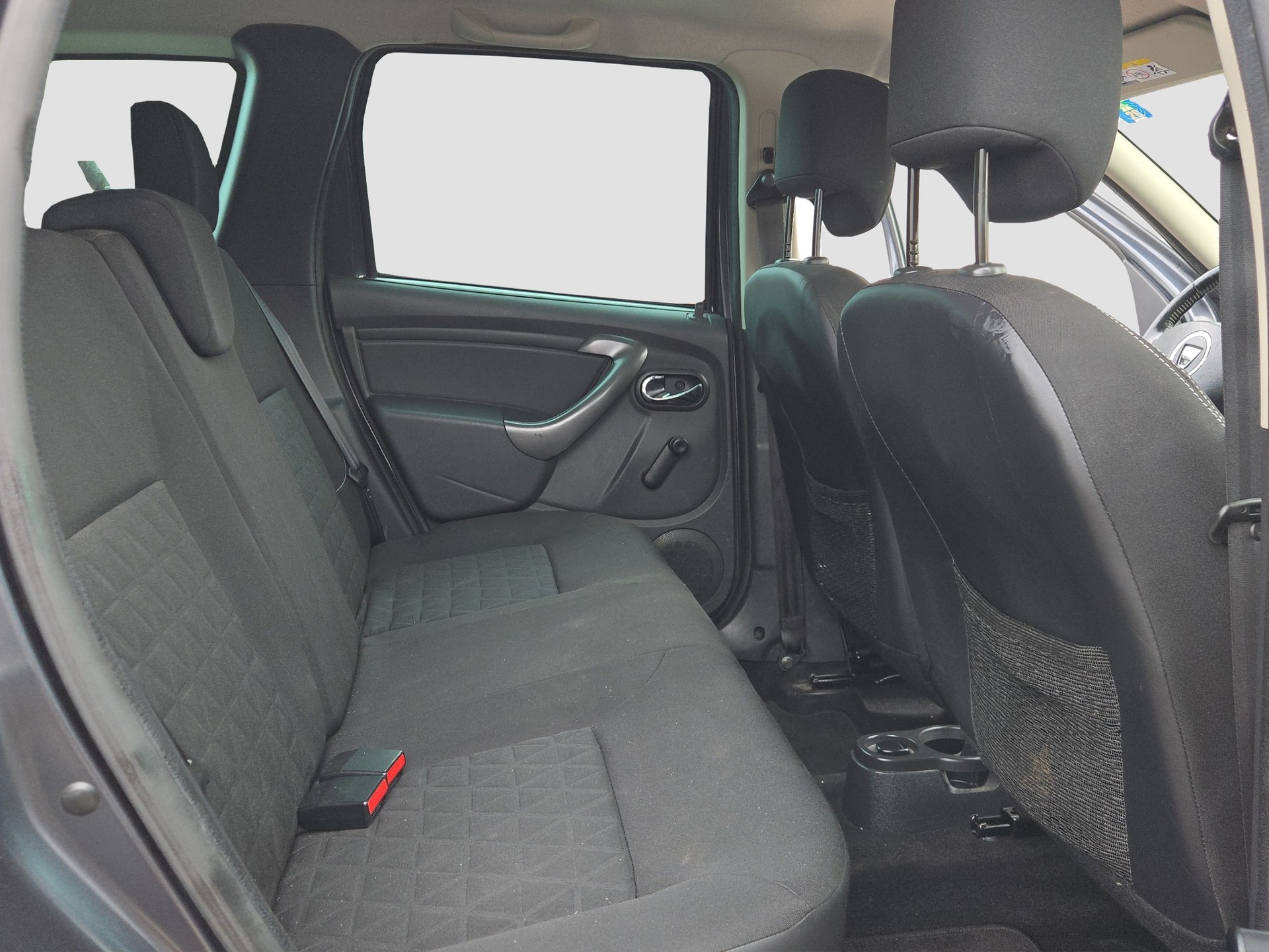 DACIA Duster 1.6 4x4-image-18