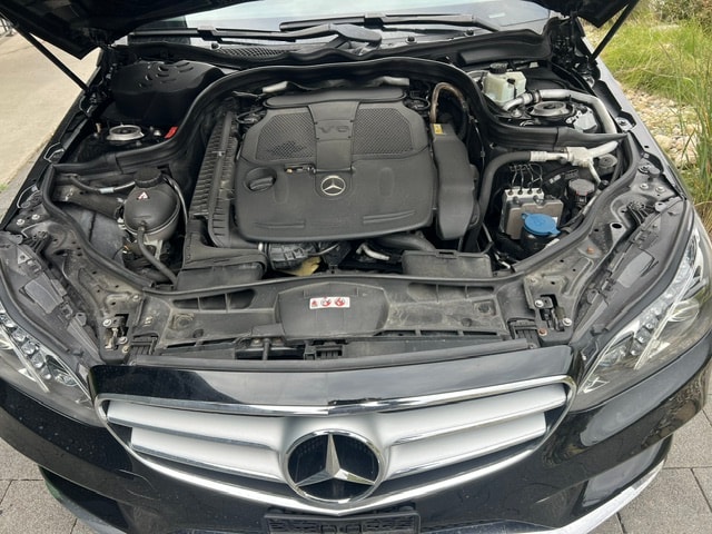 MERCEDES-BENZ E 350 4Matic 7G-Tronic-image-14