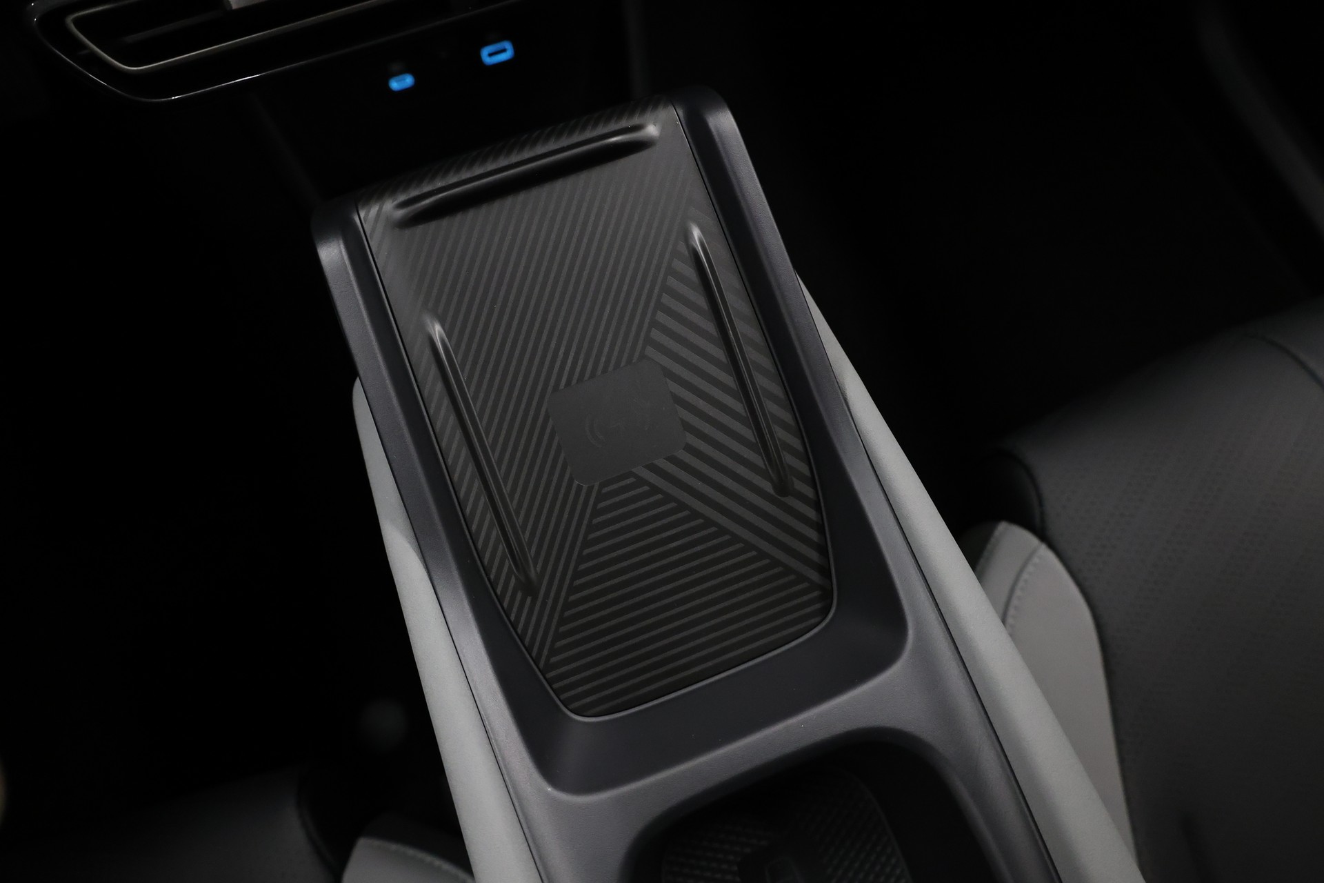 BYD Dolphin Surf Comfort-image-31