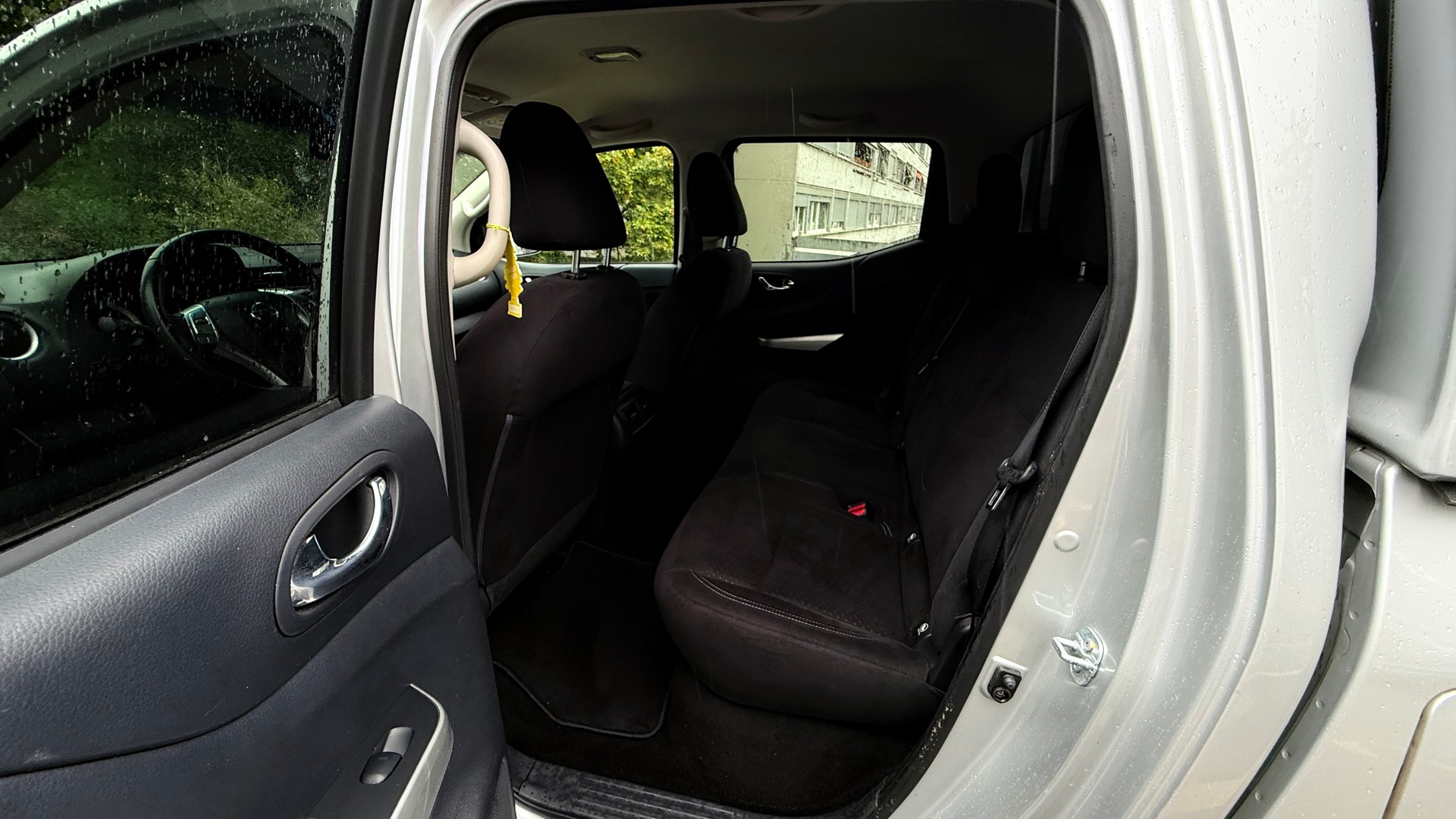 NISSAN Navara Double Cab Acenta 2.3 dCi 4WD-image-12
