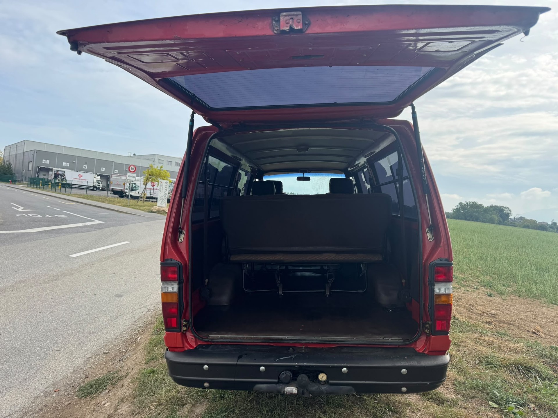TOYOTA Hiace 2.2 4x4-image-6