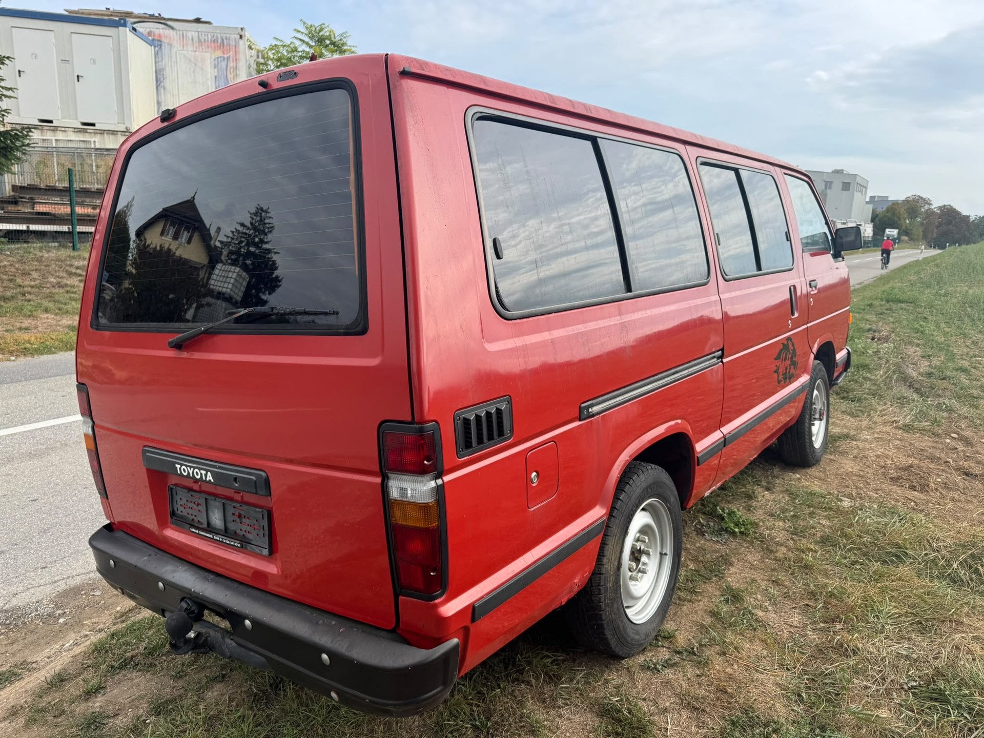 TOYOTA Hiace 2.2 4x4-image-5