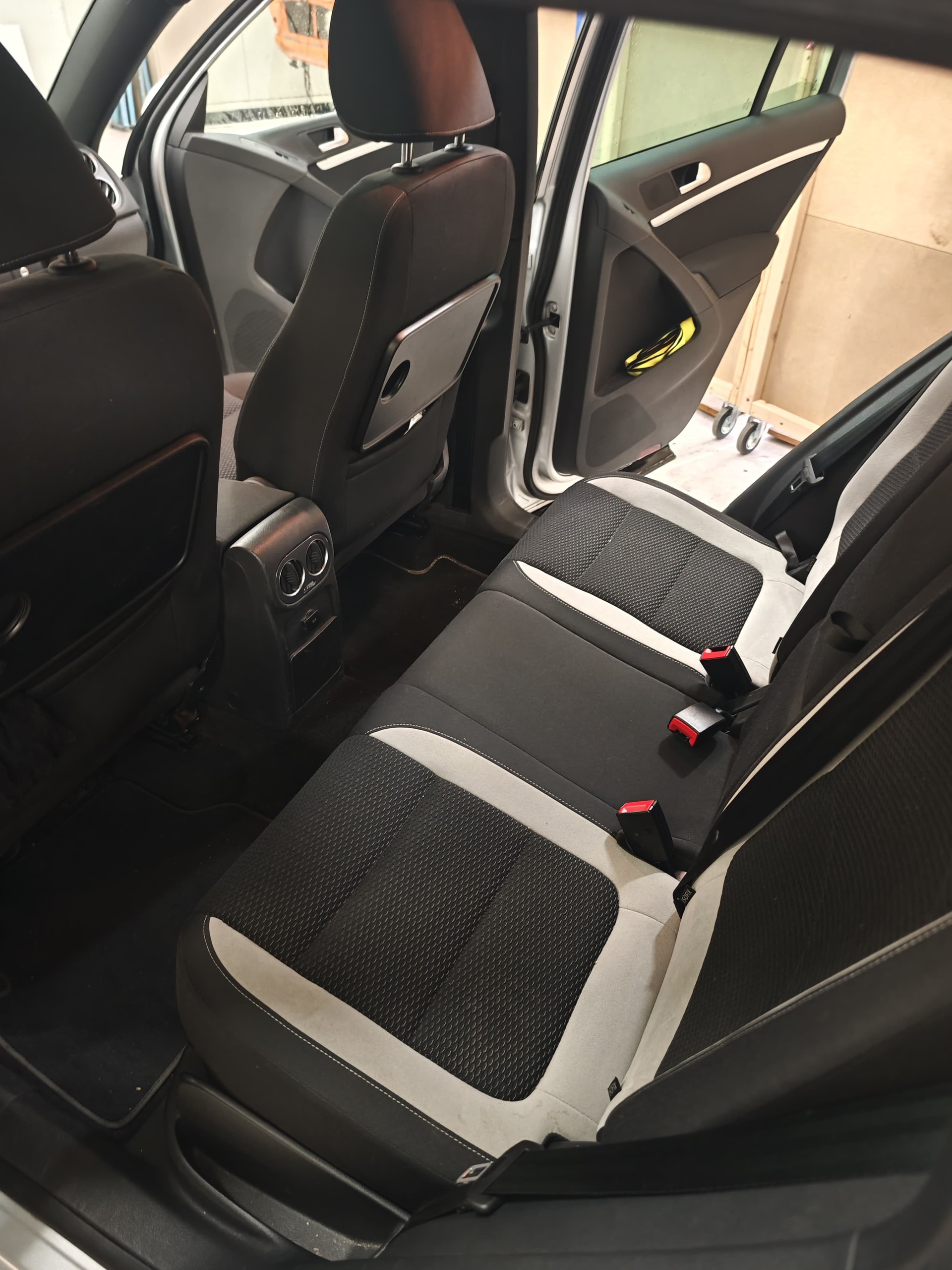 VW 2.0 TSI 210 Cup R-Line DSG-image-3