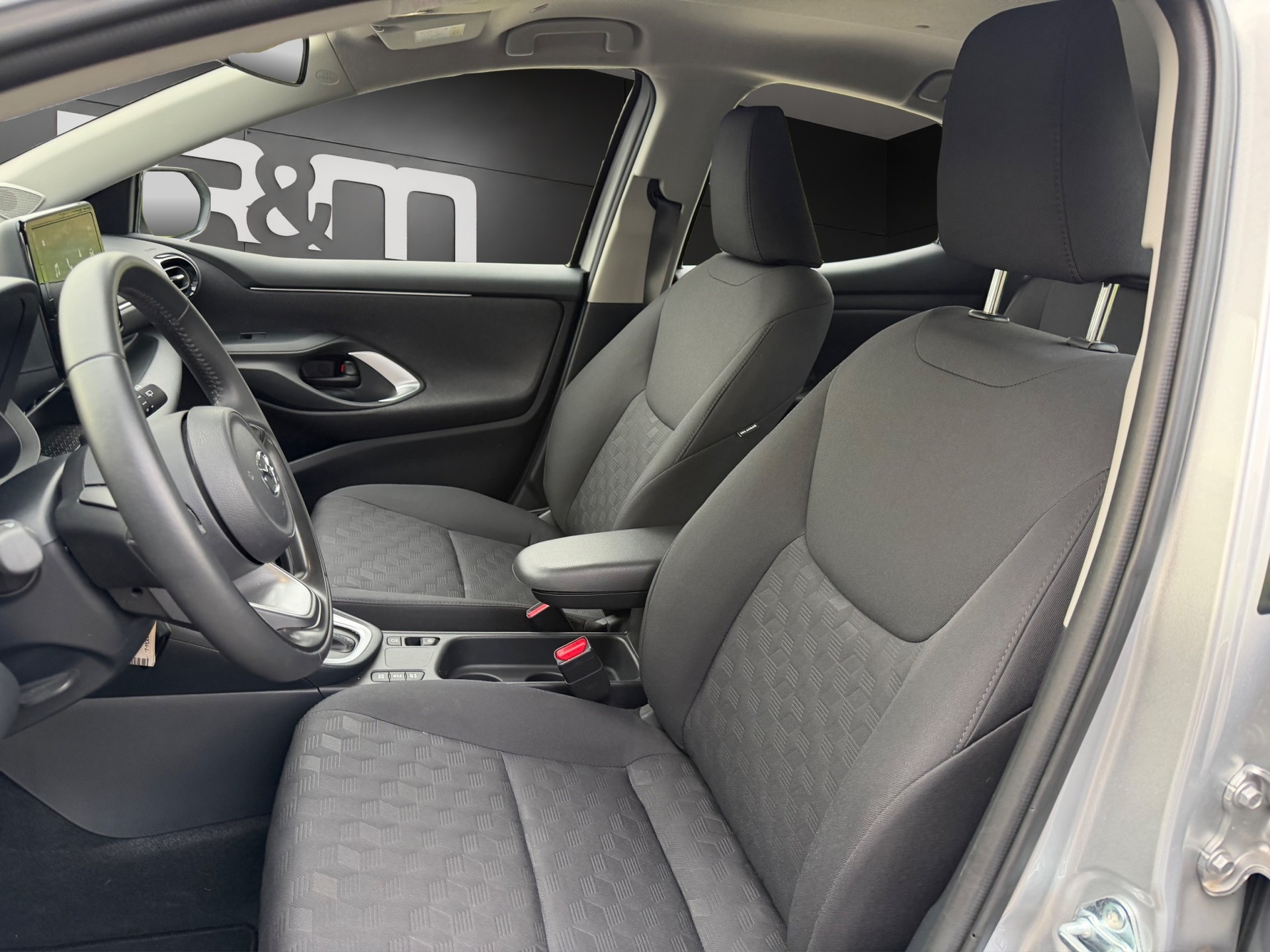 MAZDA 2 Hybrid Centre-line-image-9