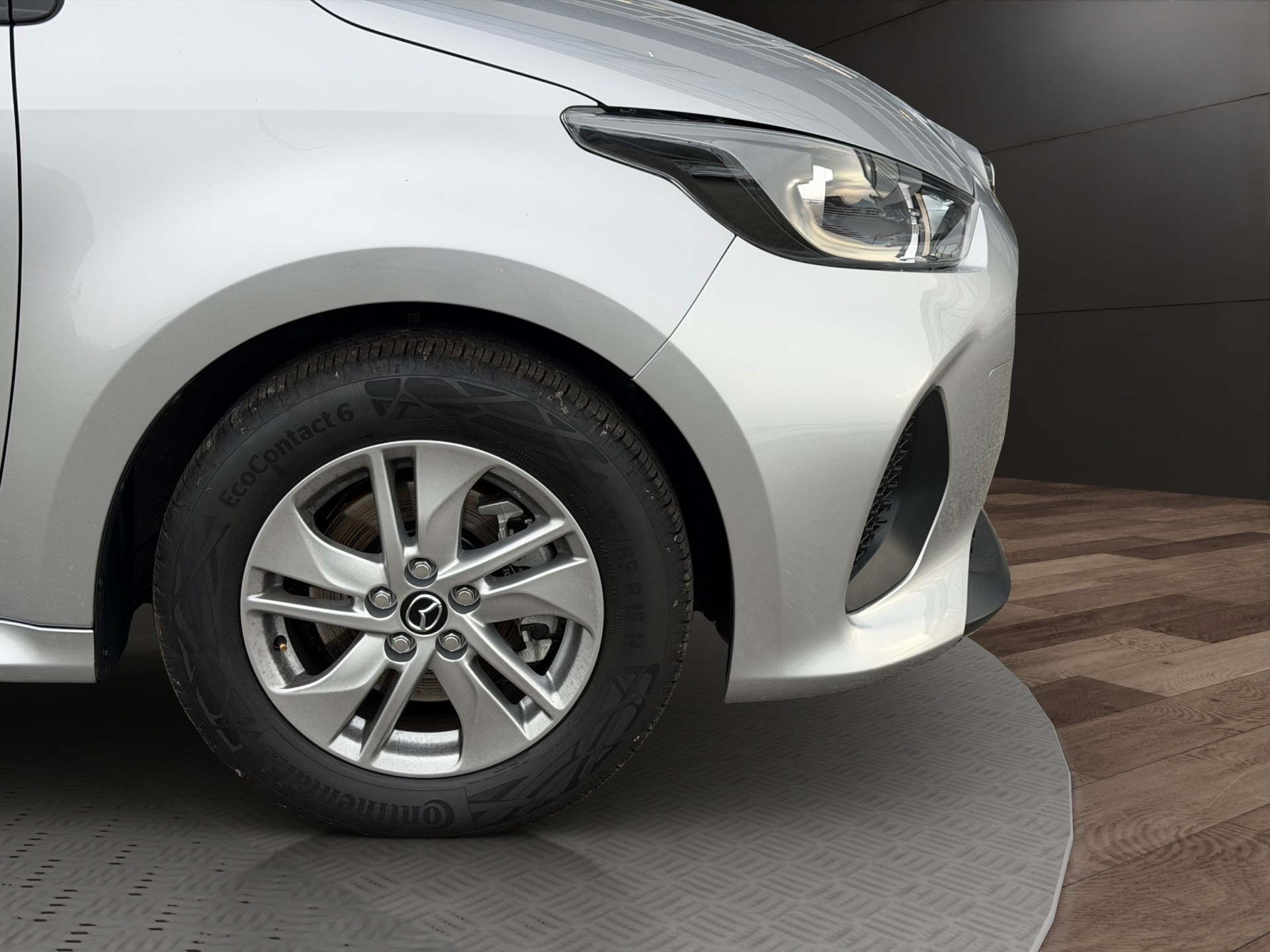 MAZDA 2 Hybrid Centre-line-image-25