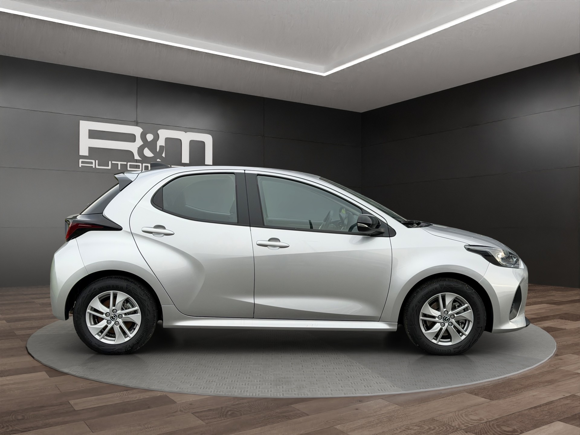 MAZDA 2 Hybrid Centre-line-image-2