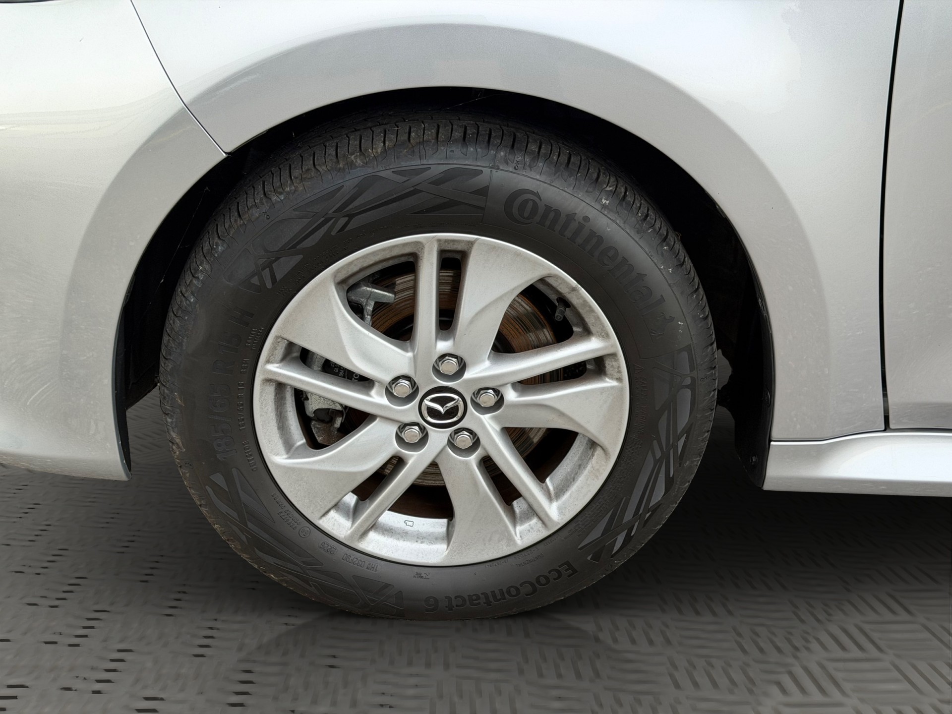 MAZDA 2 Hybrid Centre-line-image-27