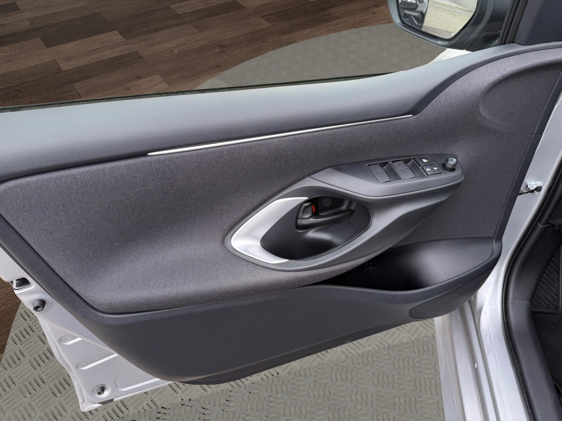MAZDA 2 Hybrid Centre-line-image-10