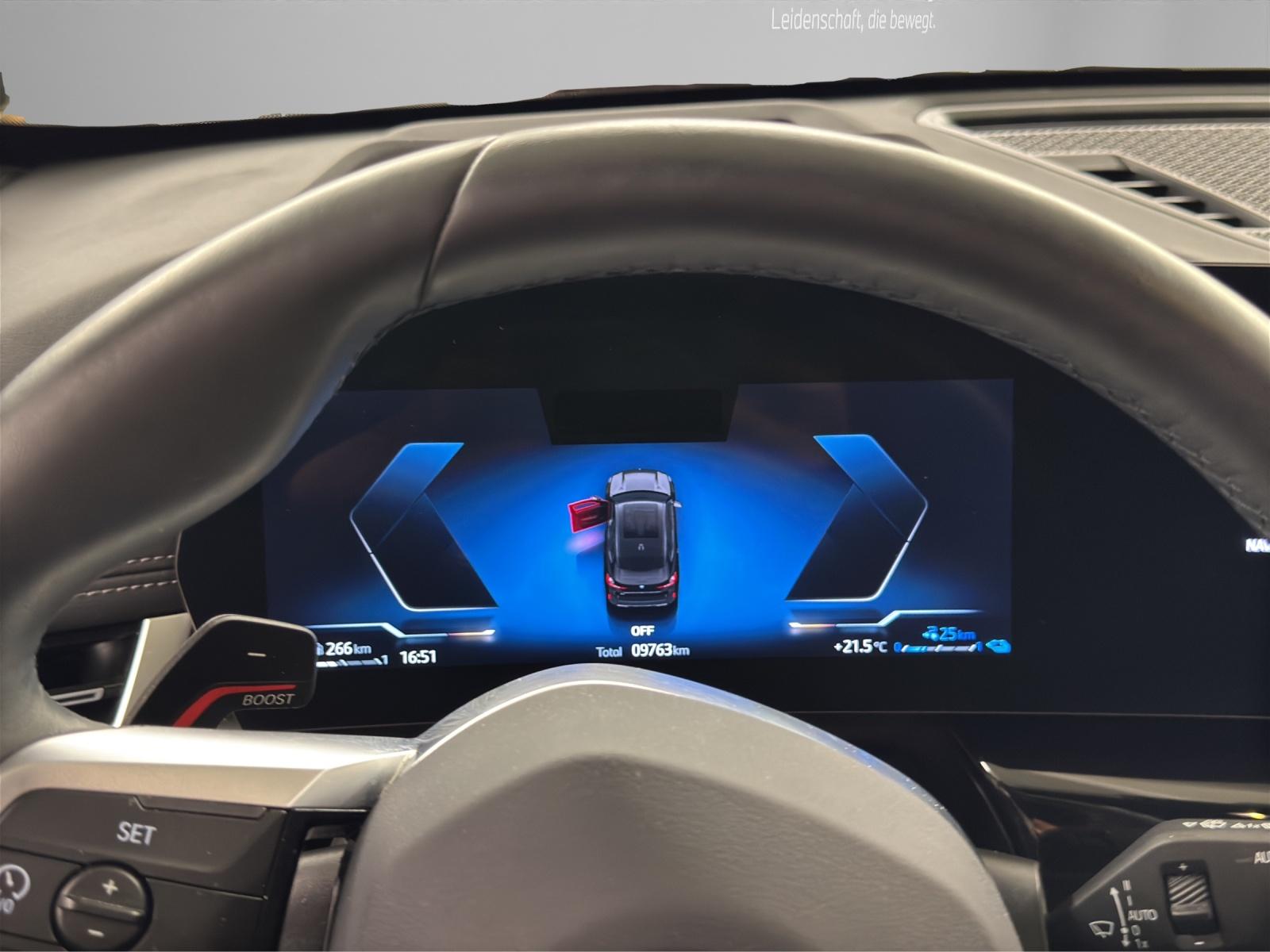 BMW X1 U11 30e xDrive paddles-image-16