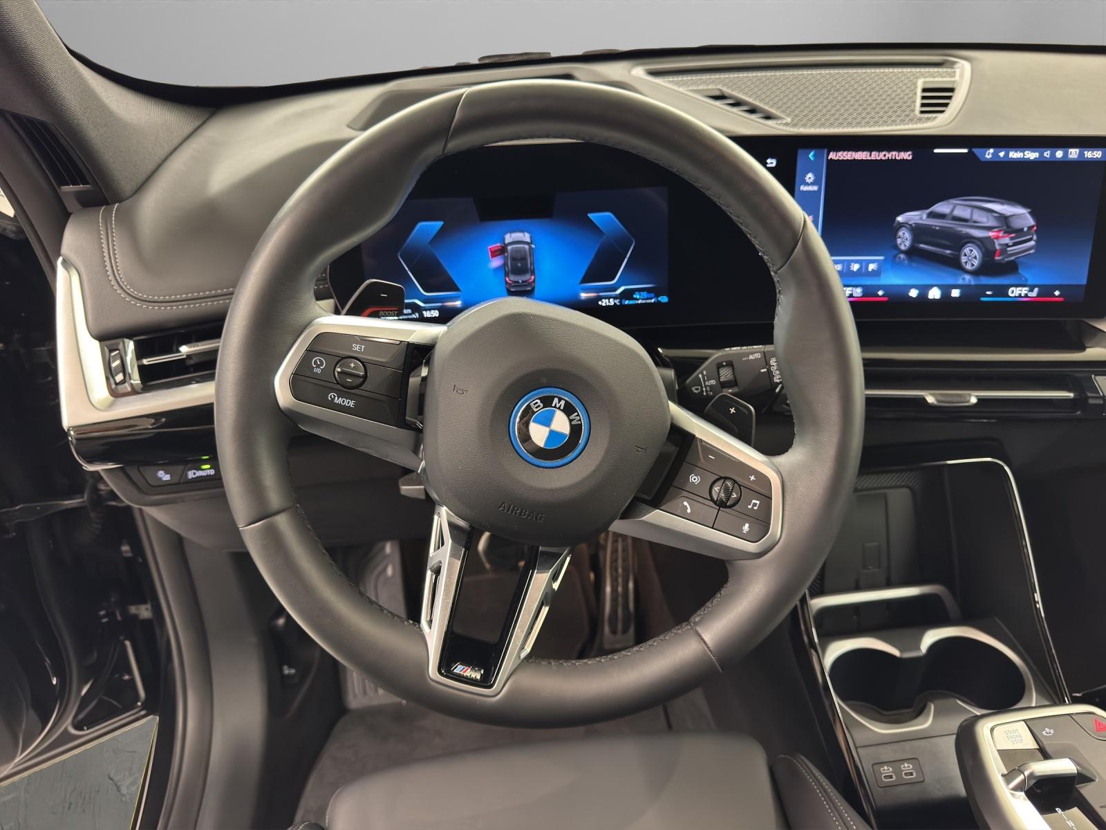 BMW X1 U11 30e xDrive paddles-image-15