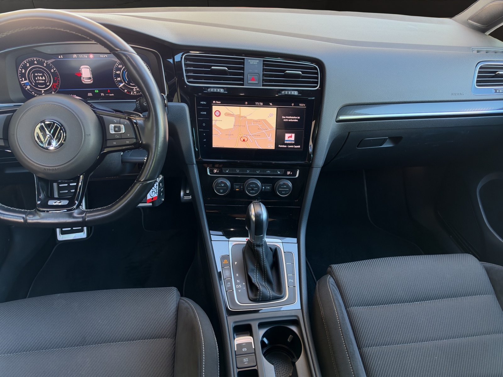 VW Golf VII 2.0 TSI R 310 DSG 4motion-image-10