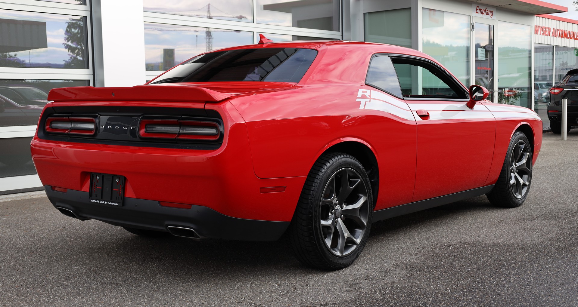 DODGE Challenger 3.6 SXT PLUS-image-6
