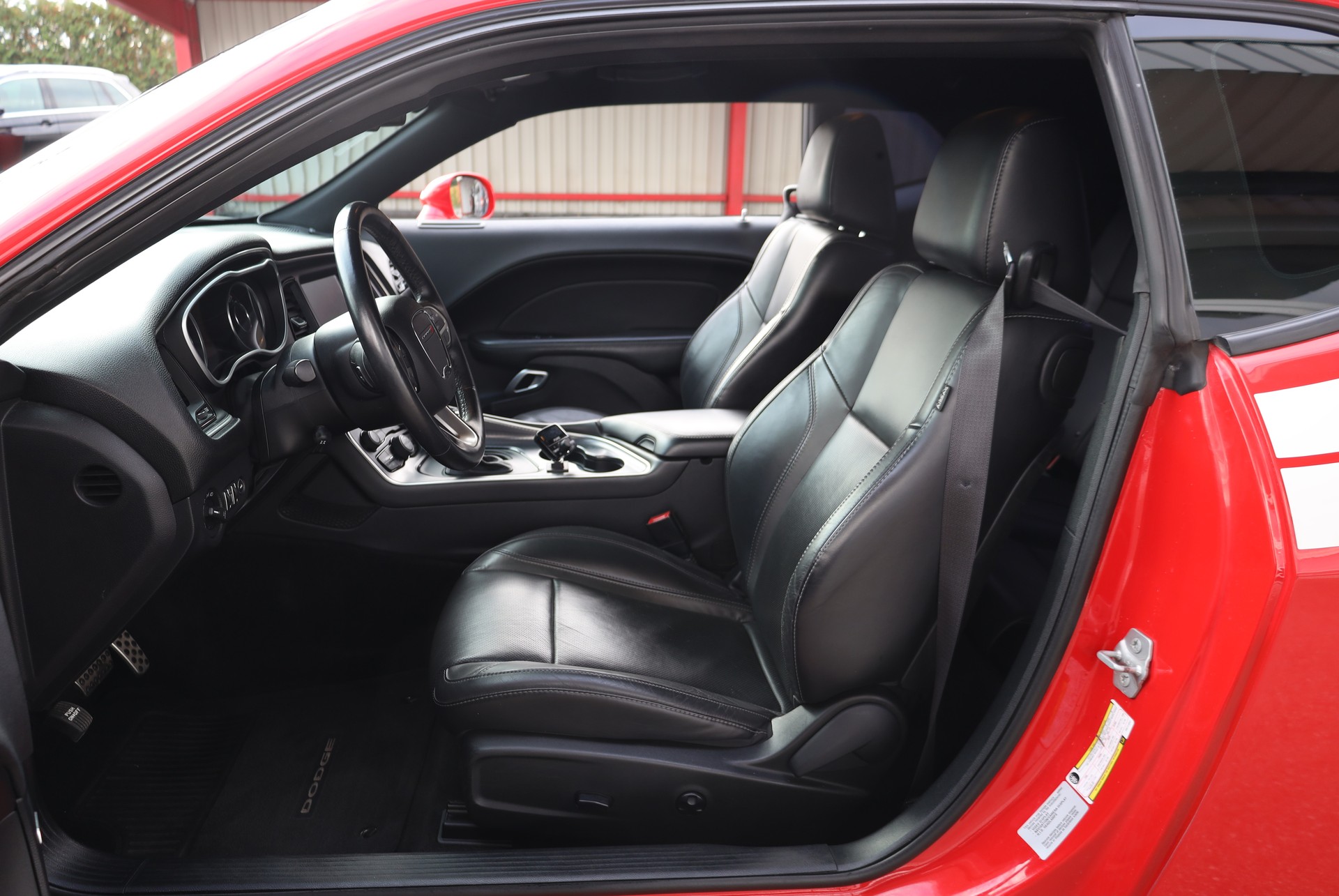 DODGE Challenger 3.6 SXT PLUS-image-12