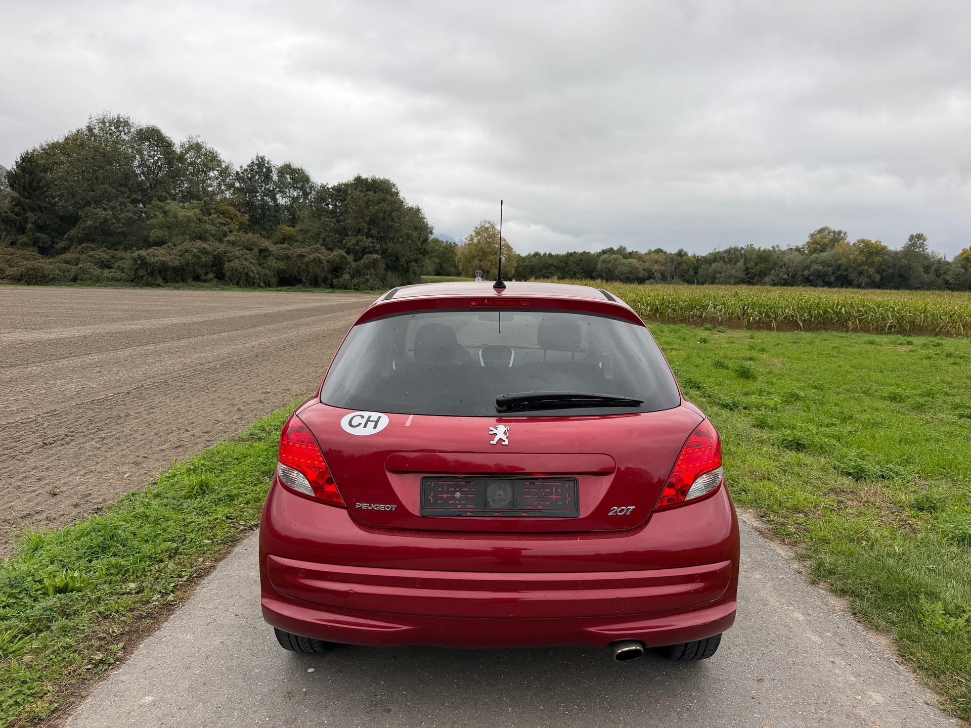 PEUGEOT 207 1.6 16V Sport Automatic-image-4