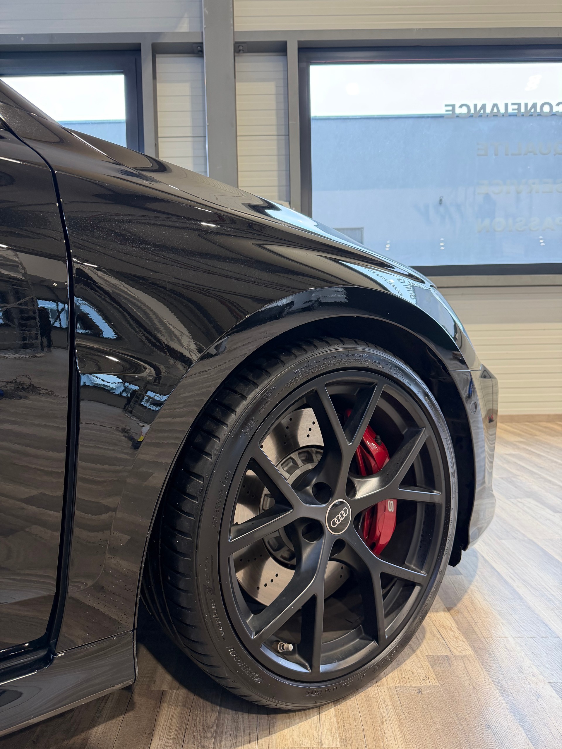 AUDI RS3 Sportback 2.5 TSI quattro S-tronic-image-12