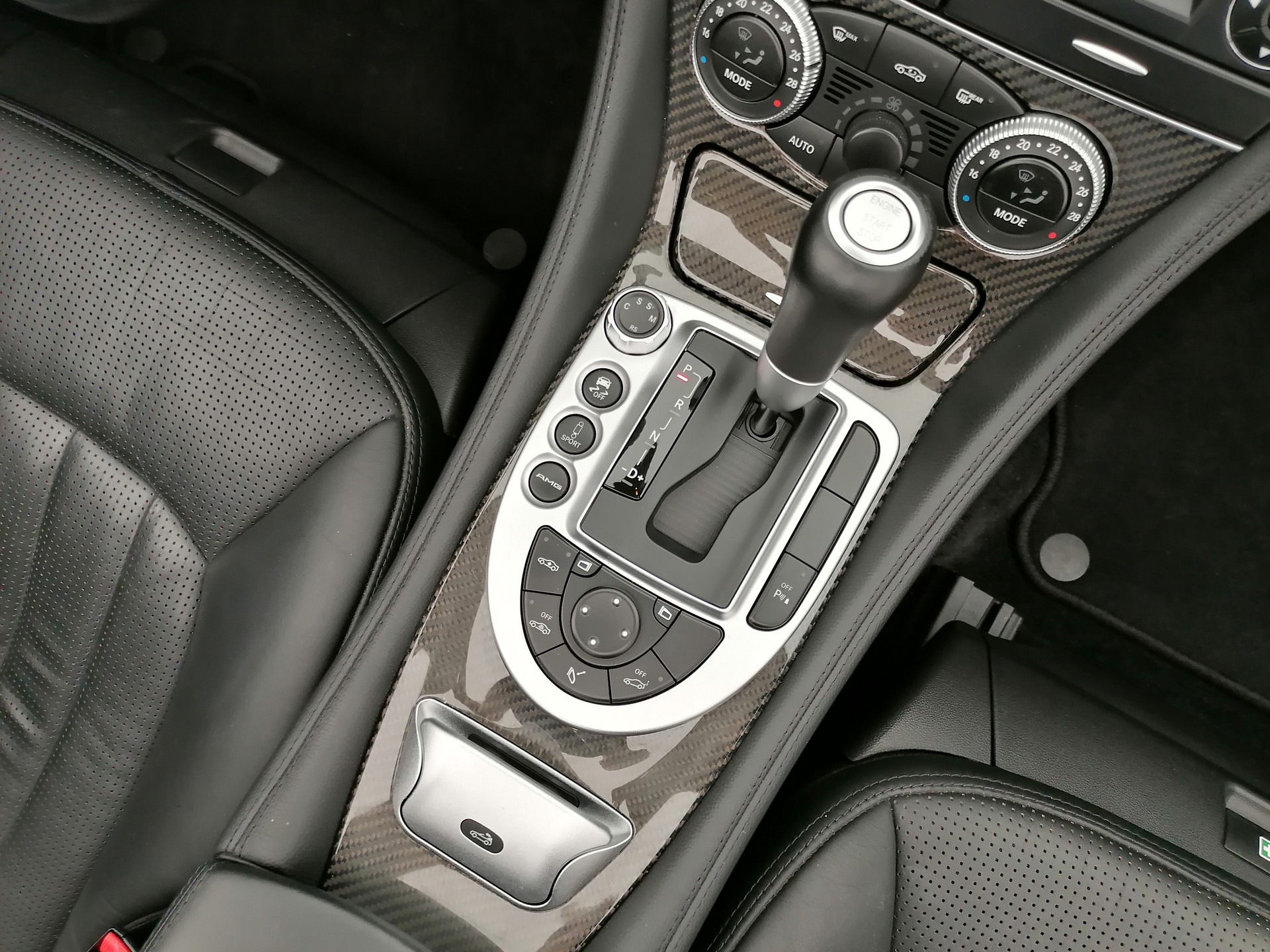 MERCEDES-BENZ SL 63 AMG Speedshift MCT-image-10