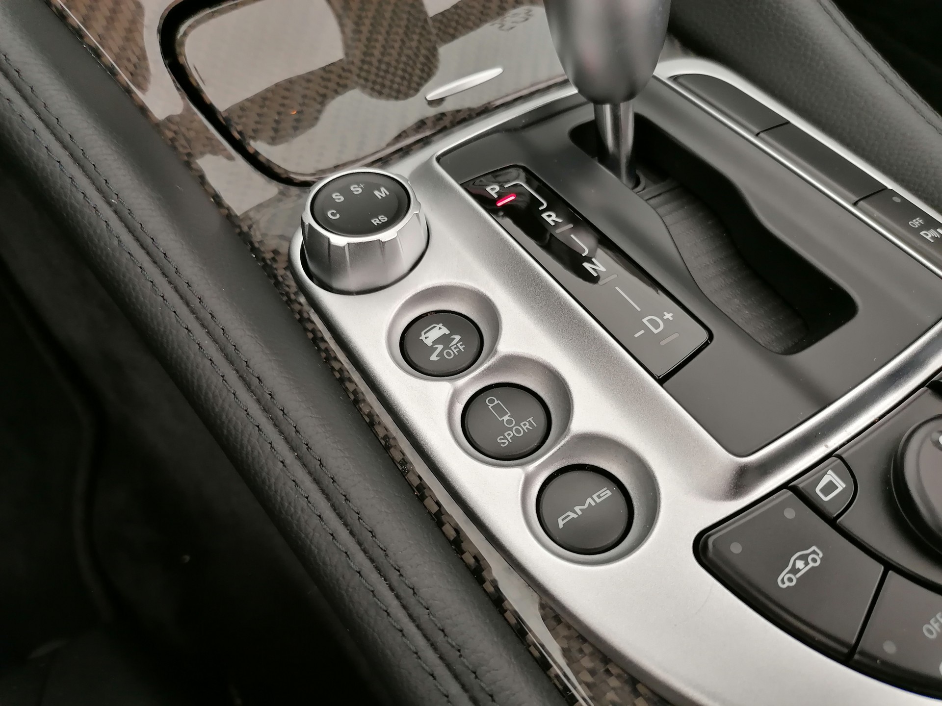 MERCEDES-BENZ SL 63 AMG Speedshift MCT-image-13