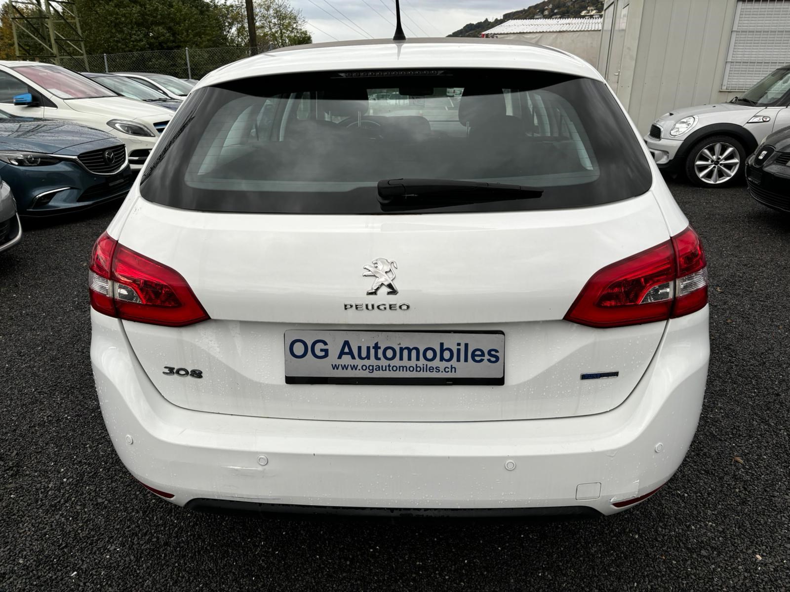 PEUGEOT 308 SW 1.2 THP Access-image-5