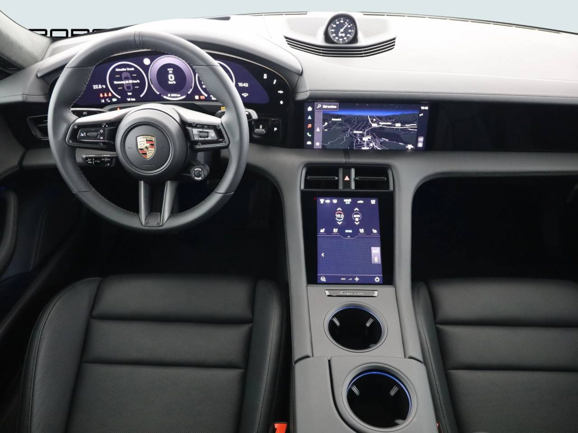 PORSCHE Taycan 4S-image-8