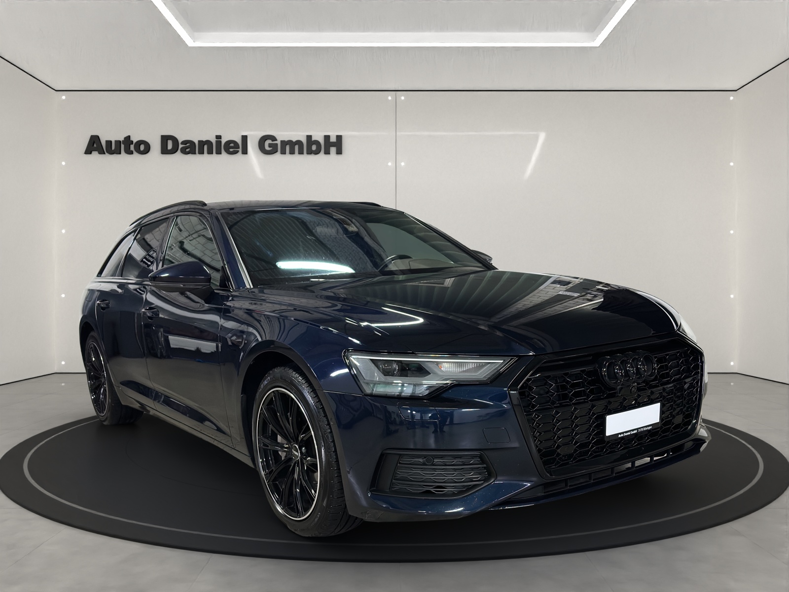 AUDI A6 Avant 40 TDI quattro S-tronic-image-2