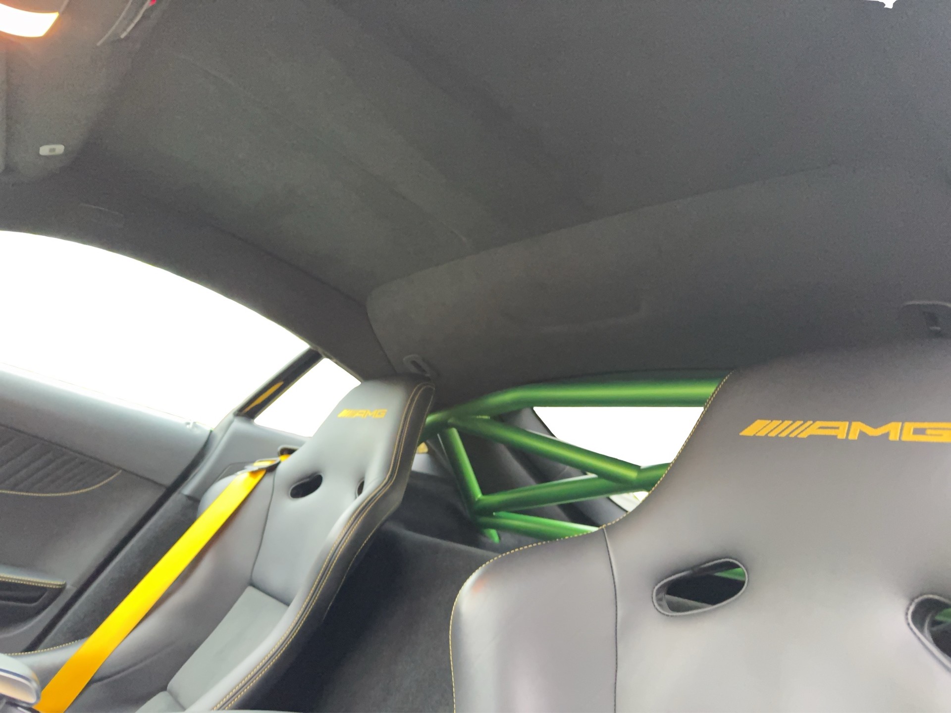 MERCEDES-BENZ AMG GT R Speedshift DCT Track Paket, Keramik, einmalig - alle Optionen!-image-14