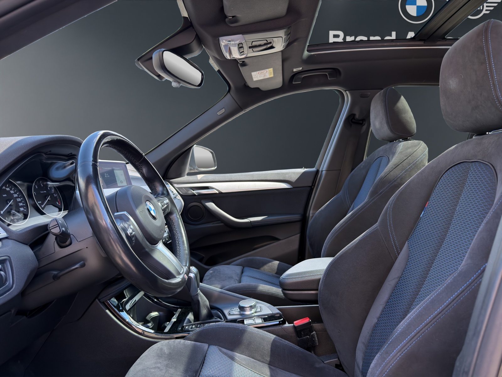 BMW X1 25d xDrive SAG-image-10