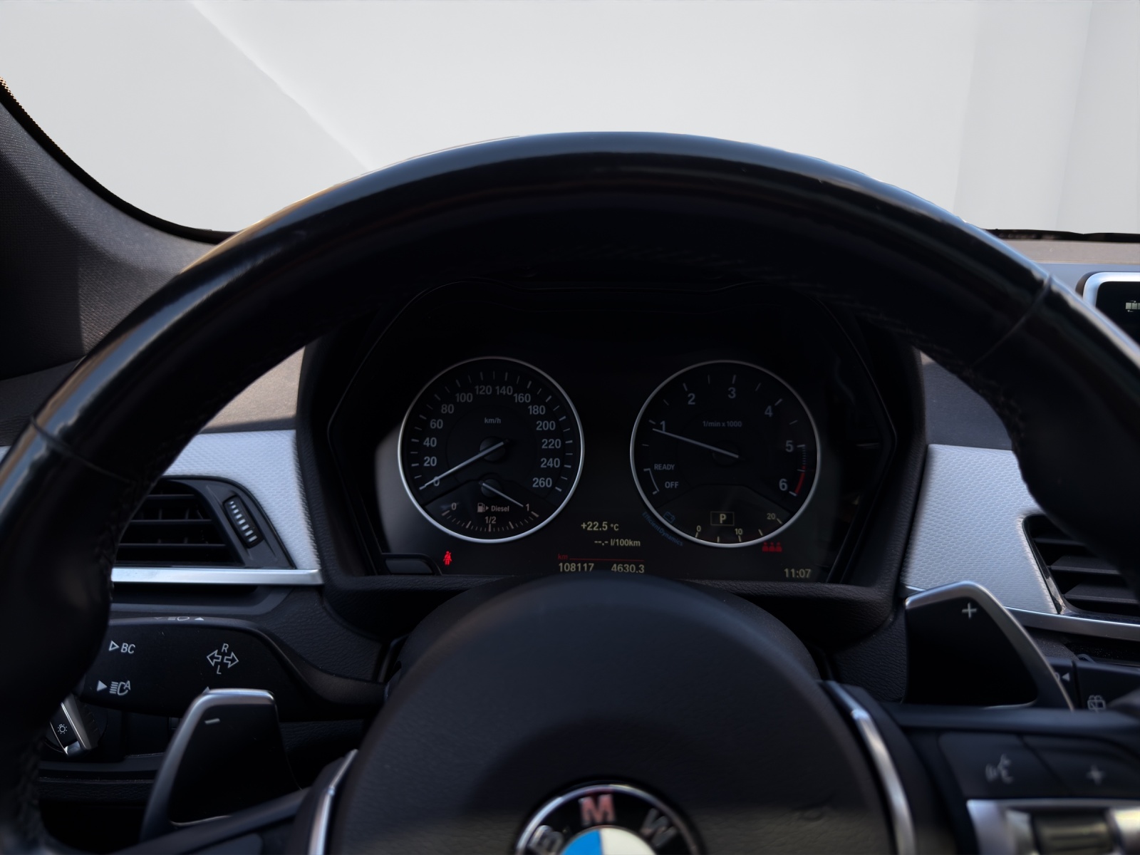 BMW X1 25d xDrive SAG-image-18