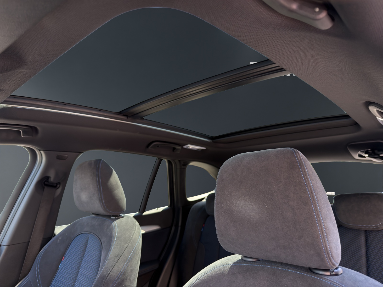 BMW X1 25d xDrive SAG-image-9