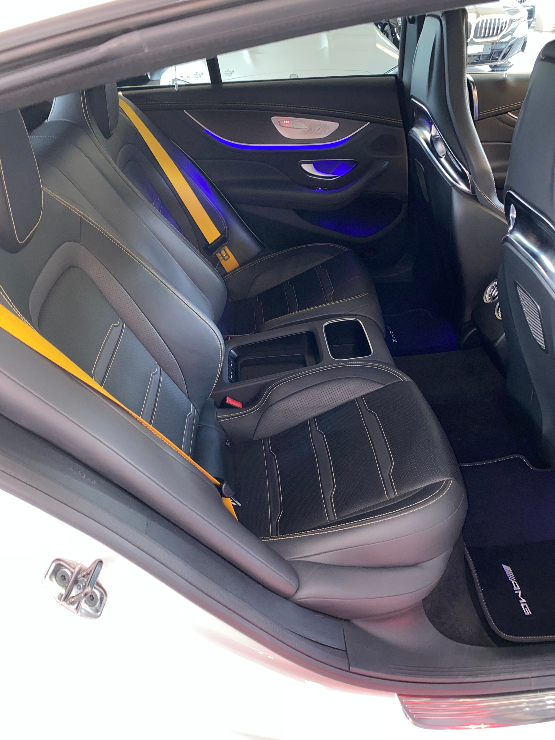 MERCEDES-BENZ AMG GT 4 63 S Edition 1 4Matic+ Speedshift MCT-image-15